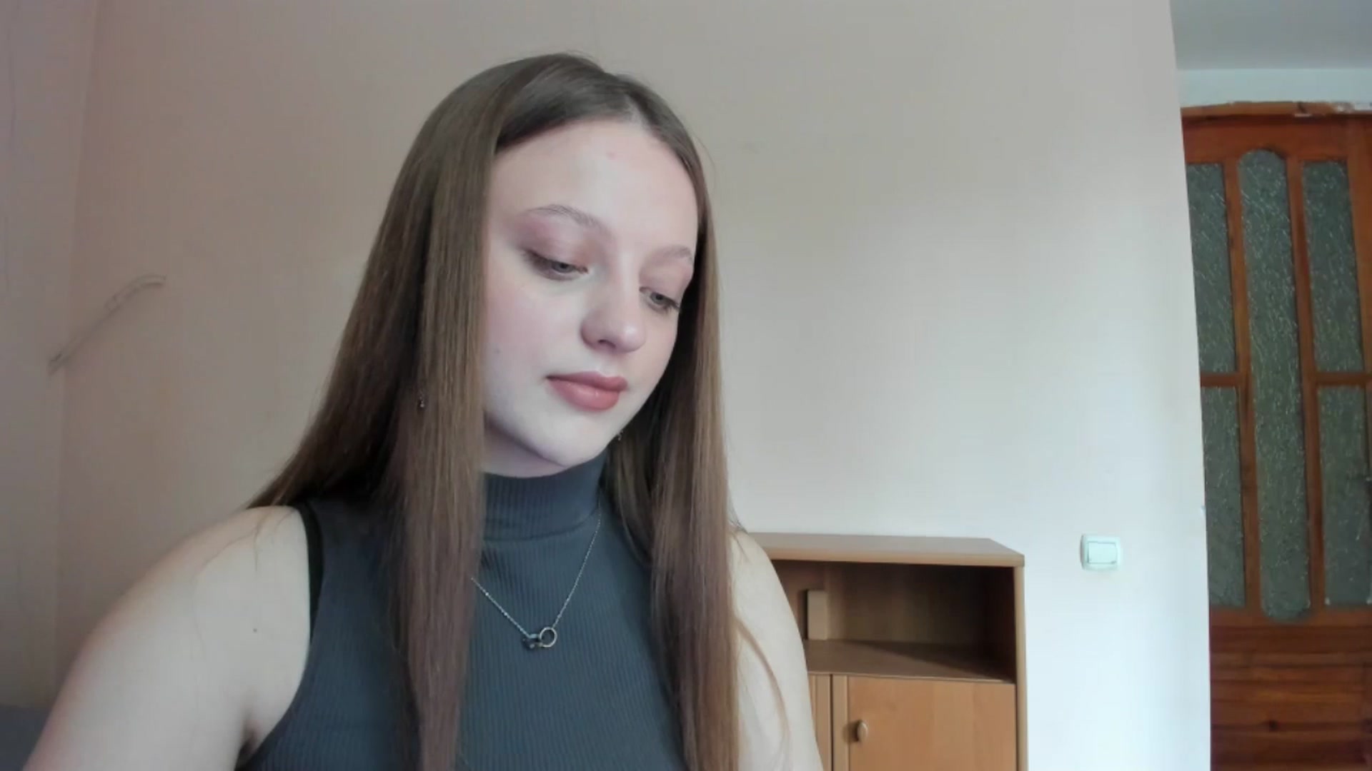 Gallery image thumbnail from Evalimi's myfreecams stream on, 05/29/2025, 09:58 image 10 of 20