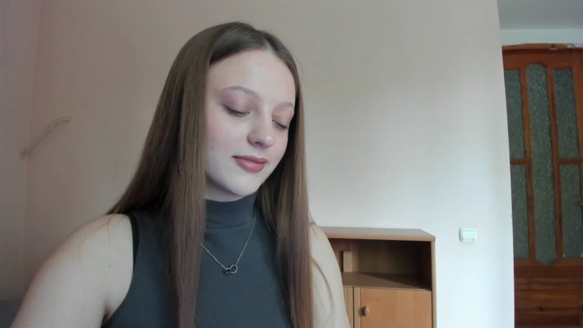 Gallery image thumbnail from Evalimi's myfreecams stream on, 05/29/2025, 09:58 image 6 of 20