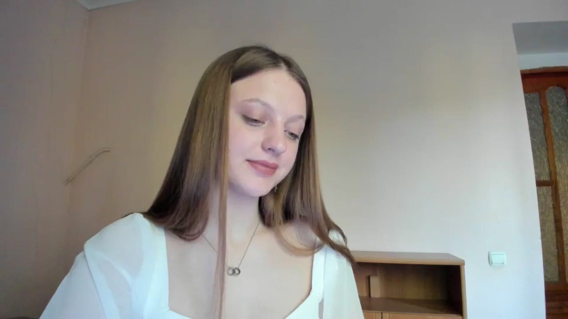 Gallery image thumbnail from Evalimi's myfreecams stream on, 05/29/2025, 17:04 image 19 of 20