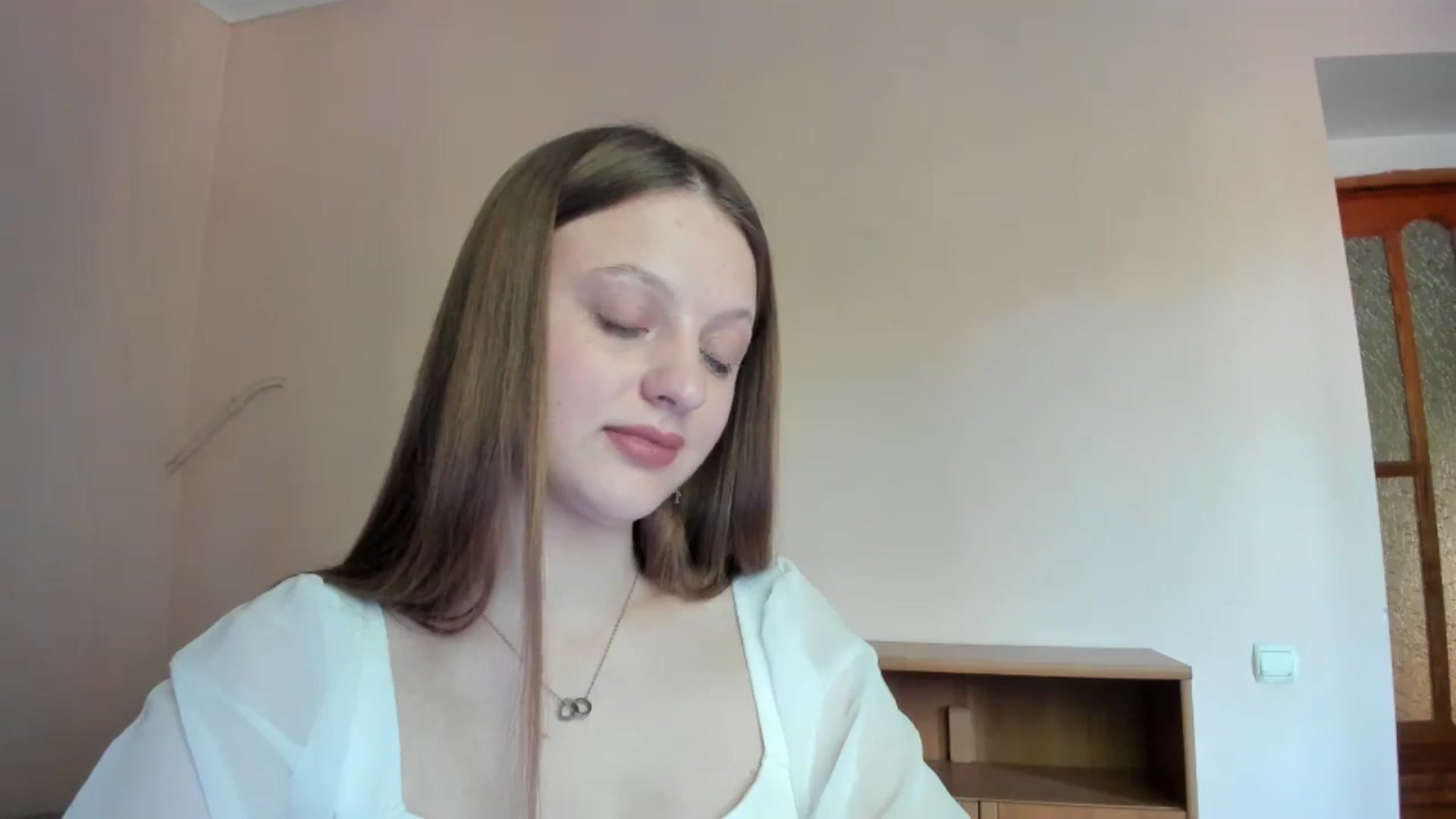 Gallery image thumbnail from Evalimi's myfreecams stream on, 05/29/2025, 17:04 image 11 of 20