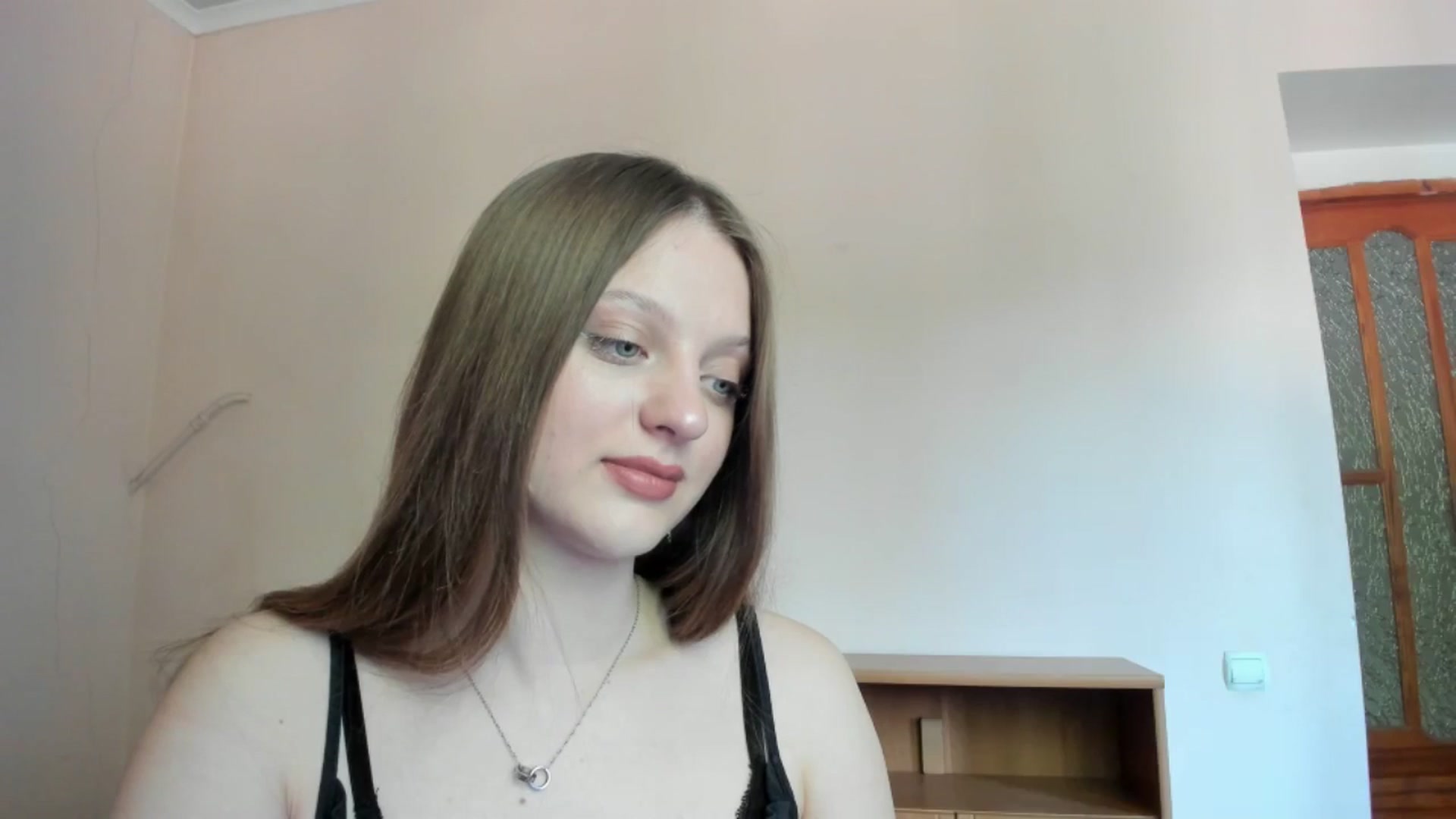 Gallery image thumbnail from Evalimi's myfreecams stream on, 05/30/2025, 16:12 image 10 of 20