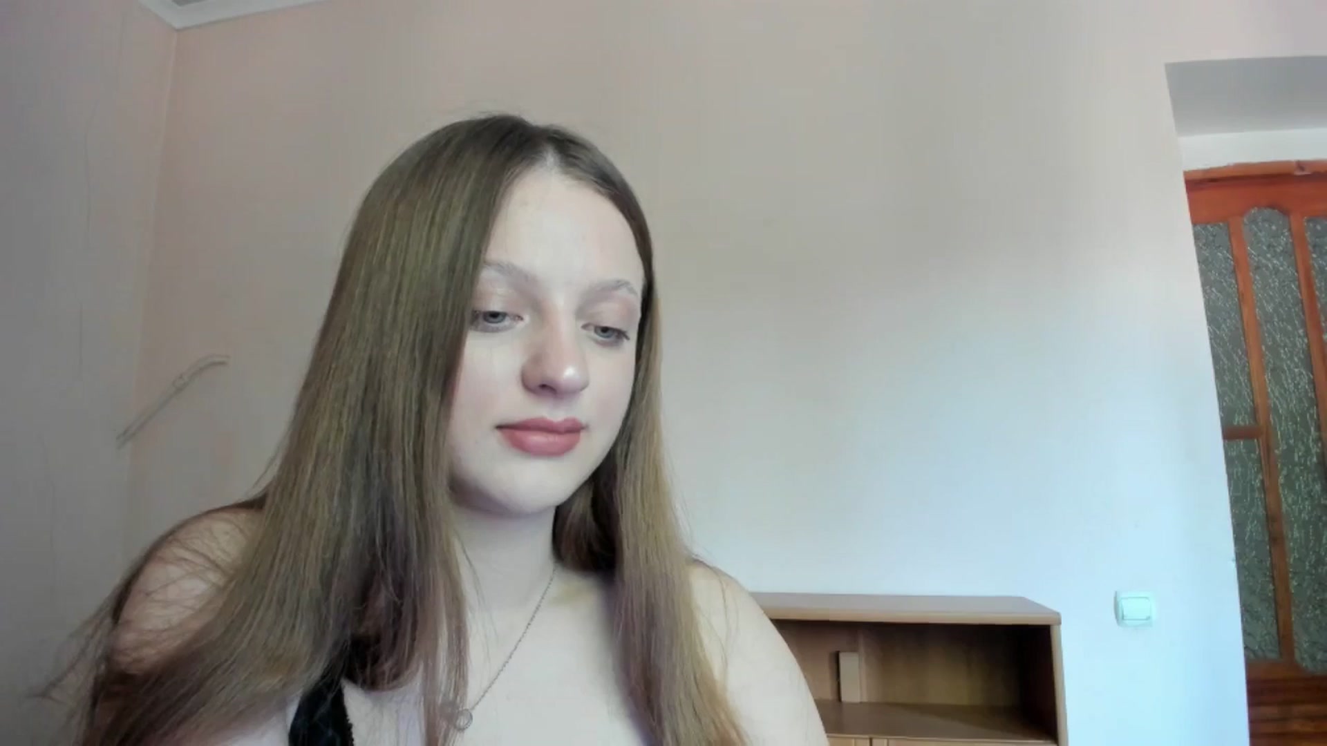 Gallery image thumbnail from Evalimi's myfreecams stream on, 05/30/2025, 16:12 image 17 of 20