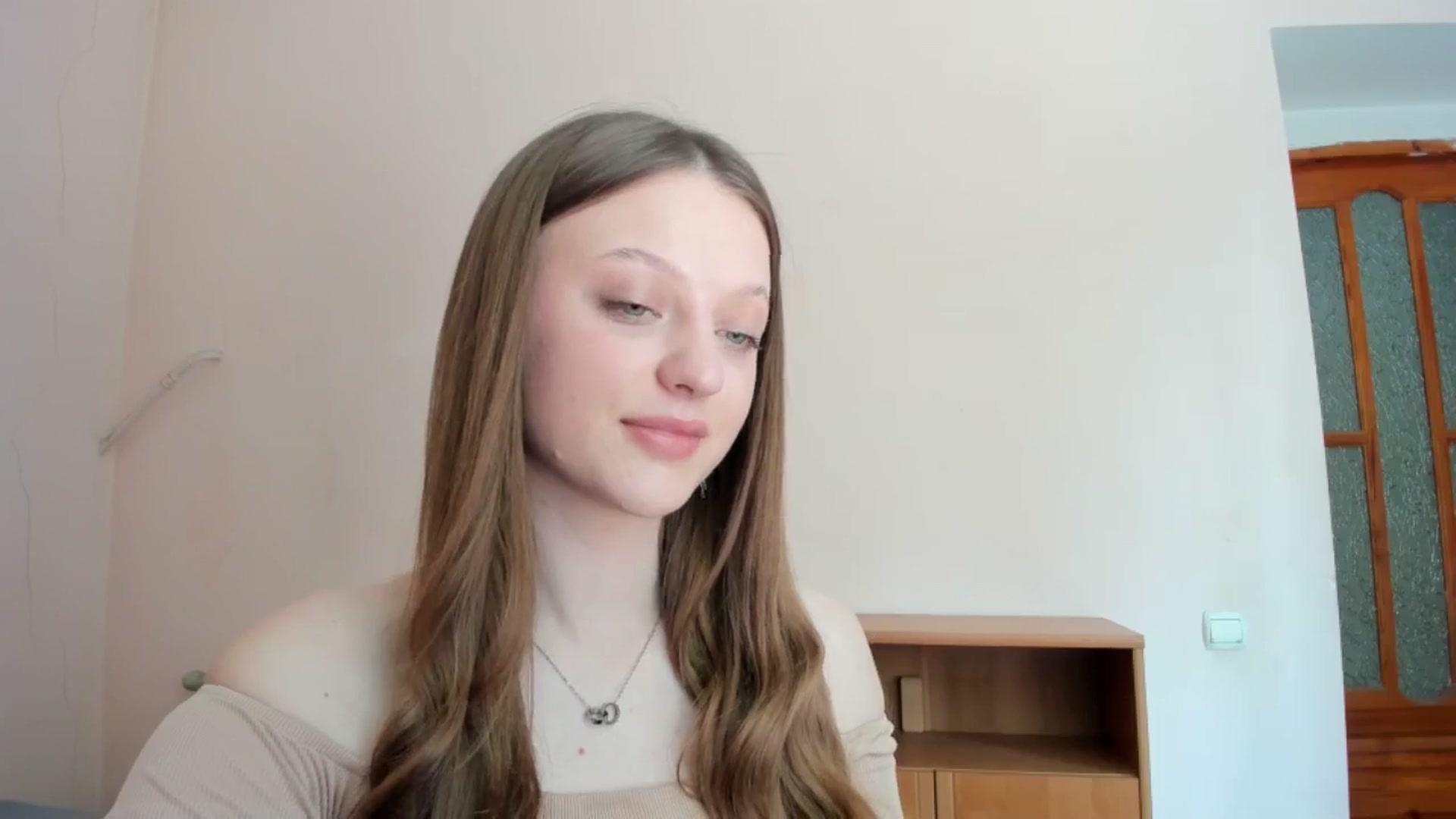 Gallery image thumbnail from Evalimi's myfreecams stream on, 06/02/2025, 10:22 image 13 of 20