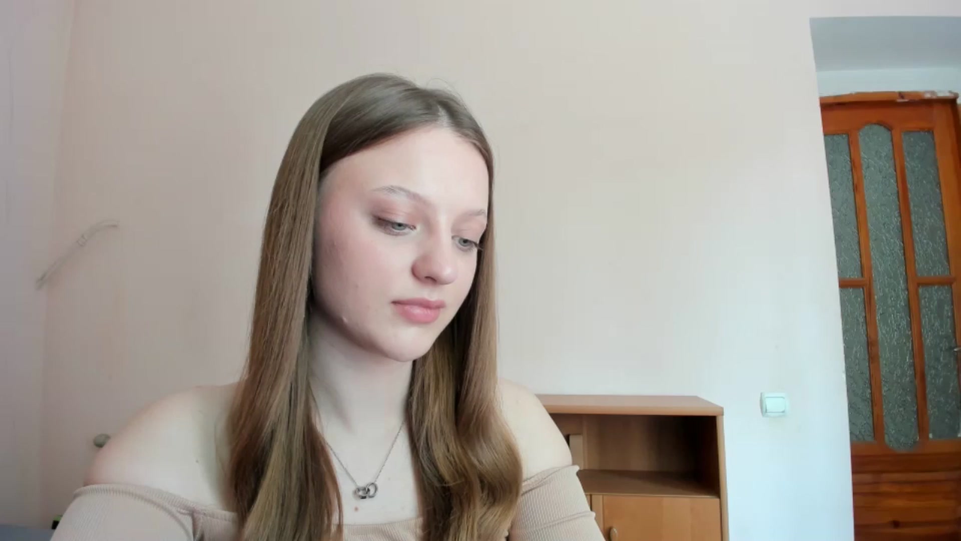 Gallery image thumbnail from Evalimi's myfreecams stream on, 06/02/2025, 12:10 image 4 of 20