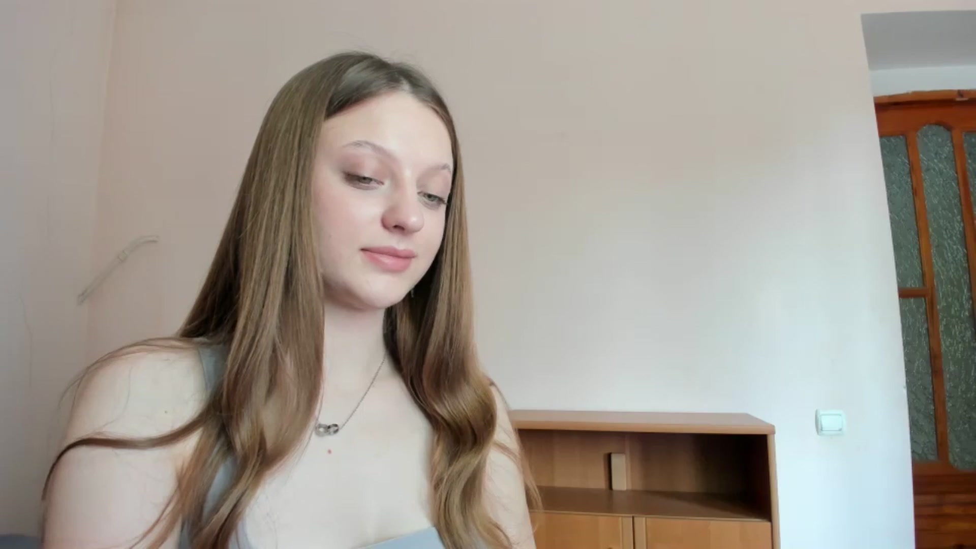 Gallery image thumbnail from Evalimi's myfreecams stream on, 06/02/2025, 12:55 image 18 of 20