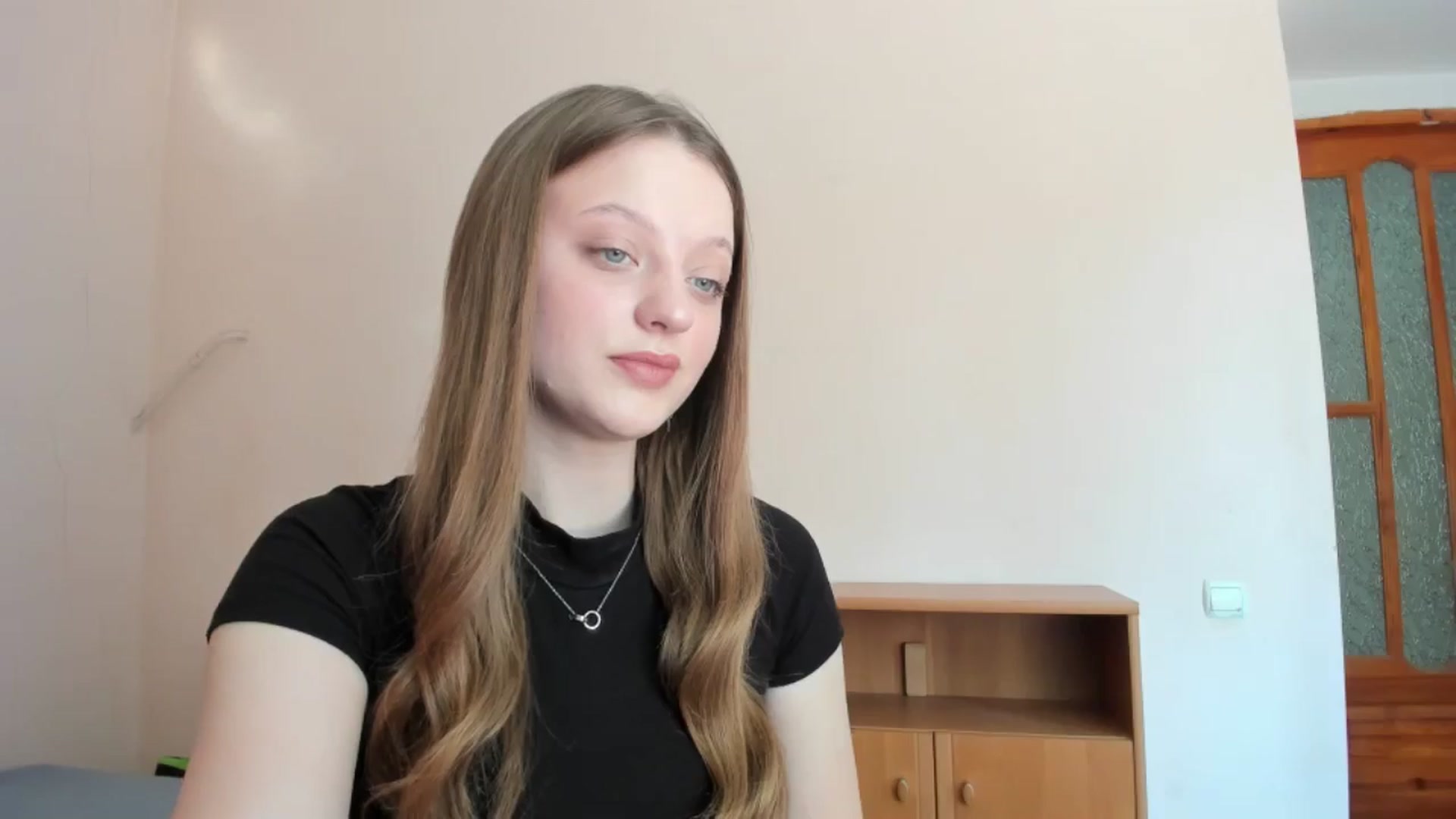 Gallery image thumbnail from Evalimi's myfreecams stream on, 06/03/2025, 11:17 image 12 of 20