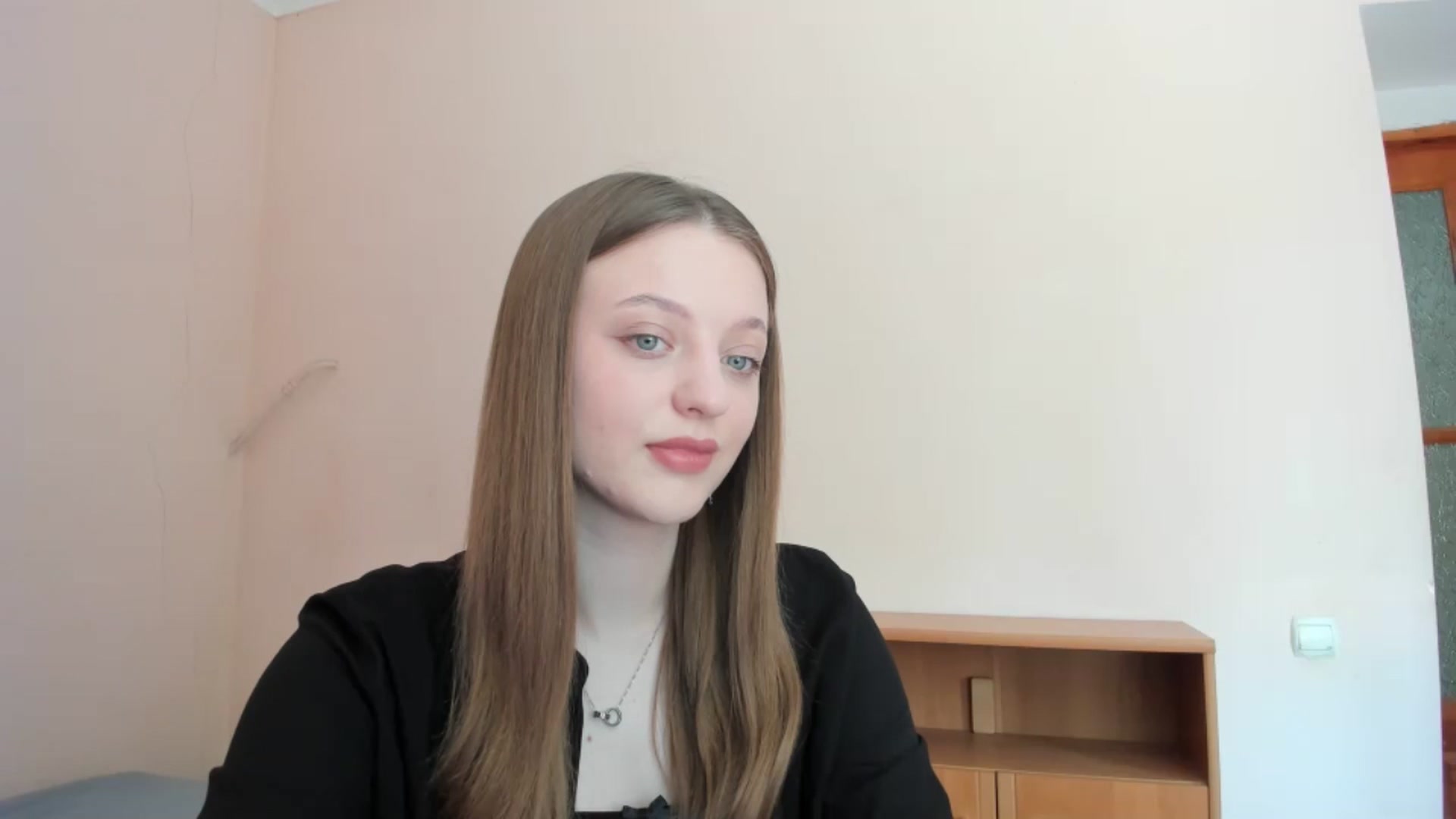 Gallery image thumbnail from Evalimi's myfreecams stream on, 06/05/2025, 10:51 image 1 of 20