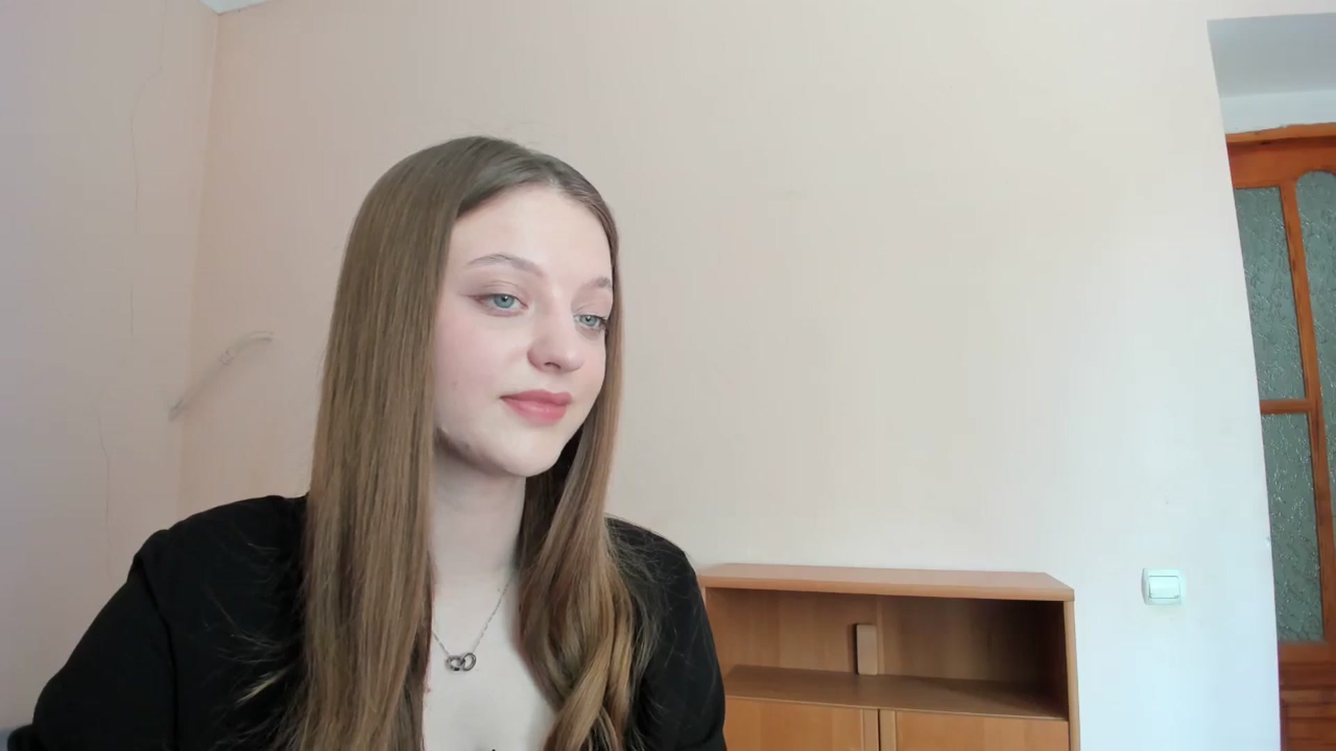 Gallery image thumbnail from Evalimi's myfreecams stream on, 06/05/2025, 11:11 image 5 of 20