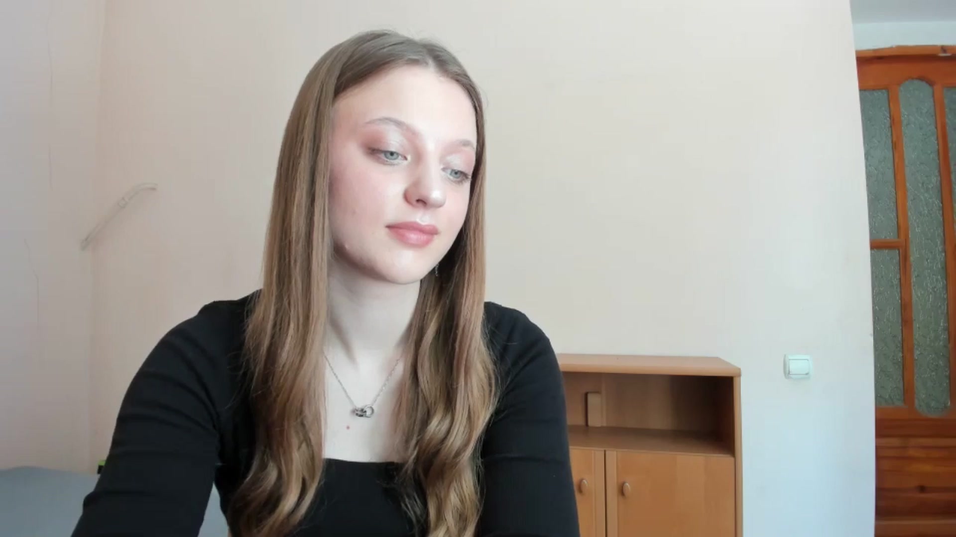 Gallery image thumbnail from Evalimi's myfreecams stream on, 06/08/2025, 12:19 image 11 of 20