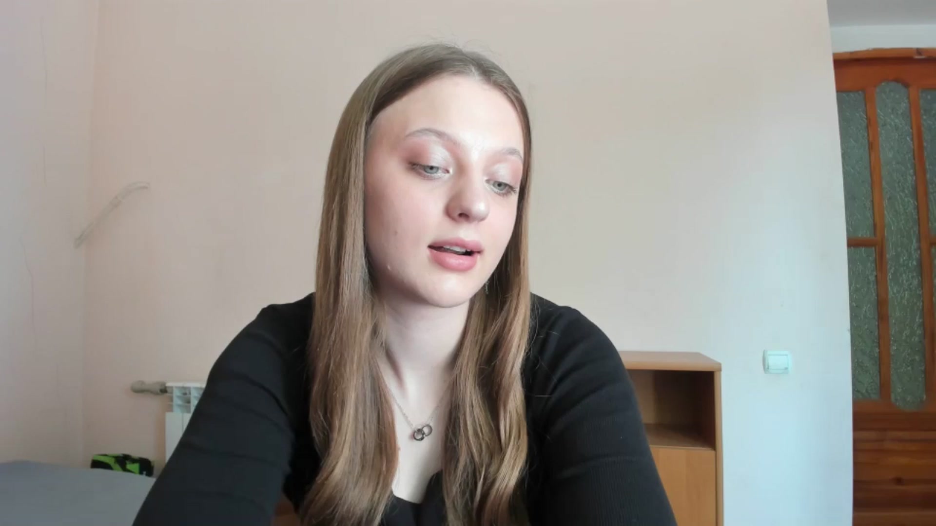 Gallery image thumbnail from Evalimi's myfreecams stream on, 06/08/2025, 13:15 image 15 of 20