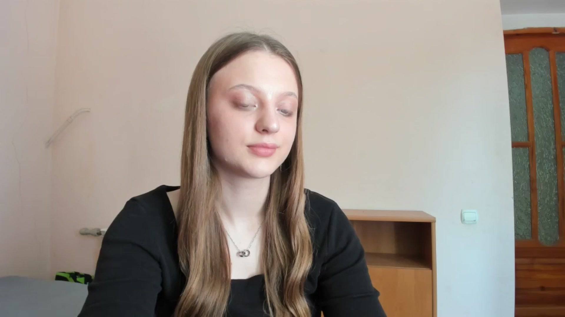 Gallery image thumbnail from Evalimi's myfreecams stream on, 06/08/2025, 13:15 image 3 of 20