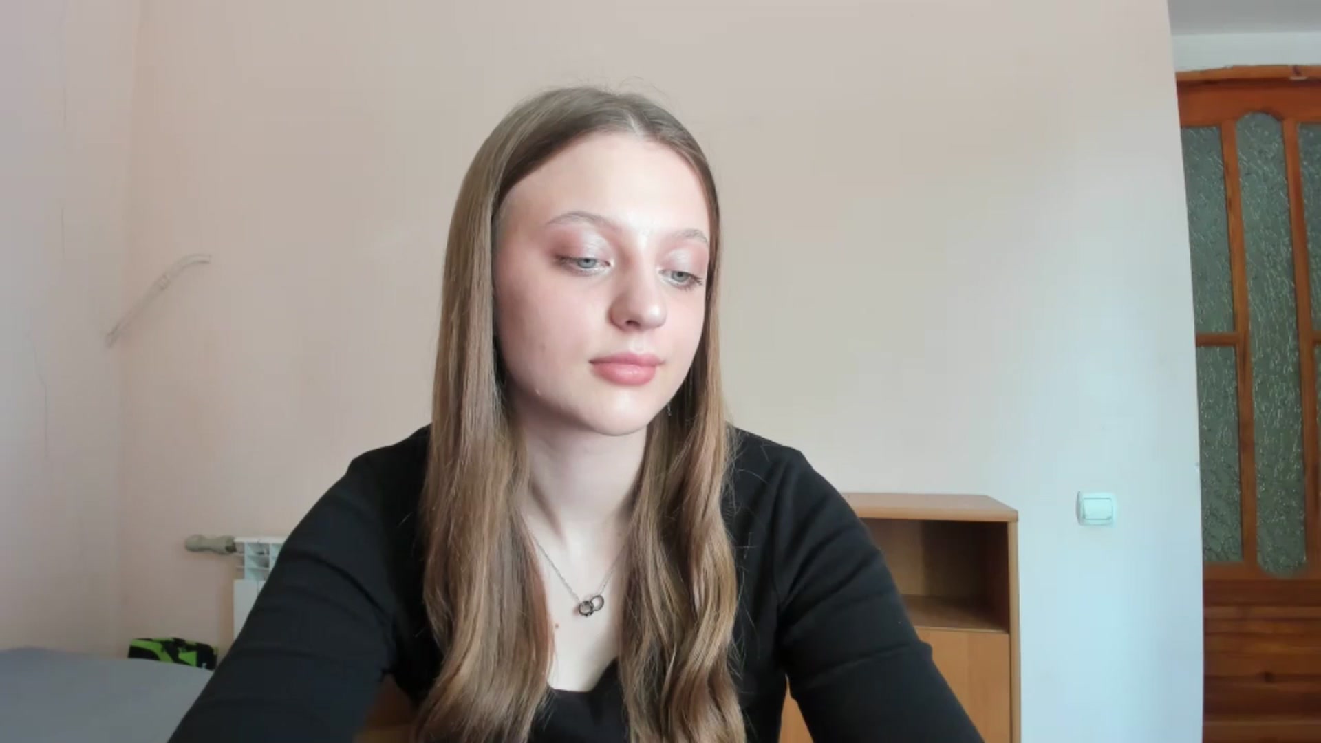 Gallery image thumbnail from Evalimi's myfreecams stream on, 06/08/2025, 13:15 image 18 of 20