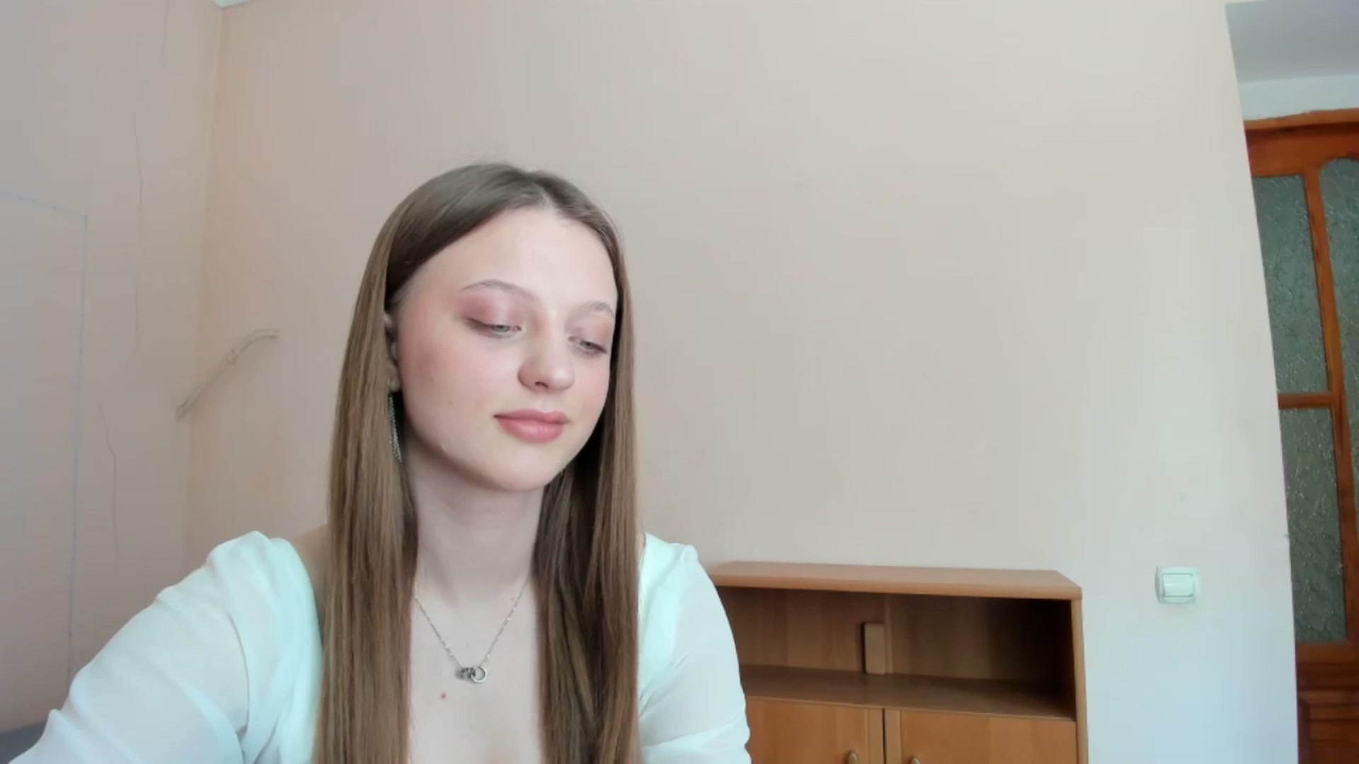 Gallery image thumbnail from Evalimi's myfreecams stream on, 06/10/2025, 11:24 image 12 of 20