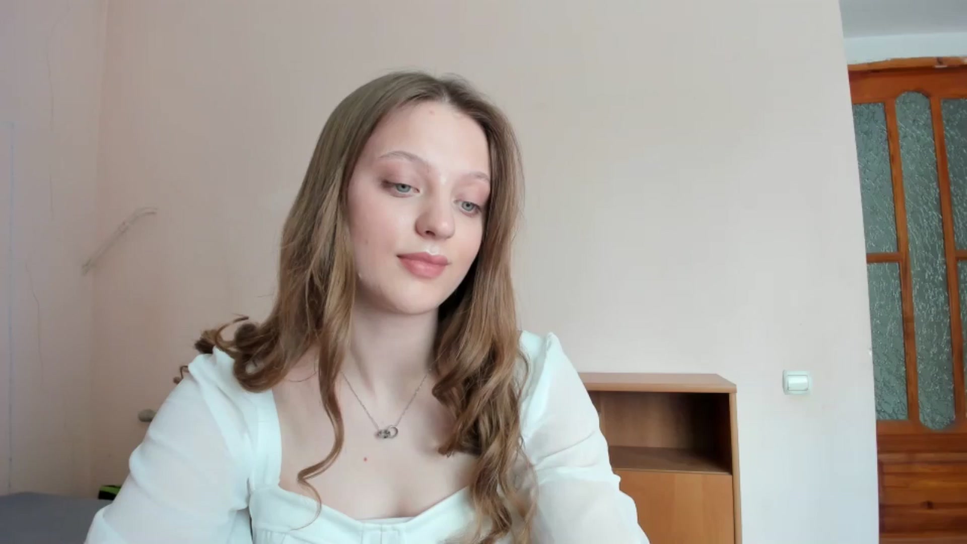 Gallery image thumbnail from Evalimi's myfreecams stream on, 06/14/2025, 12:55 image 19 of 20