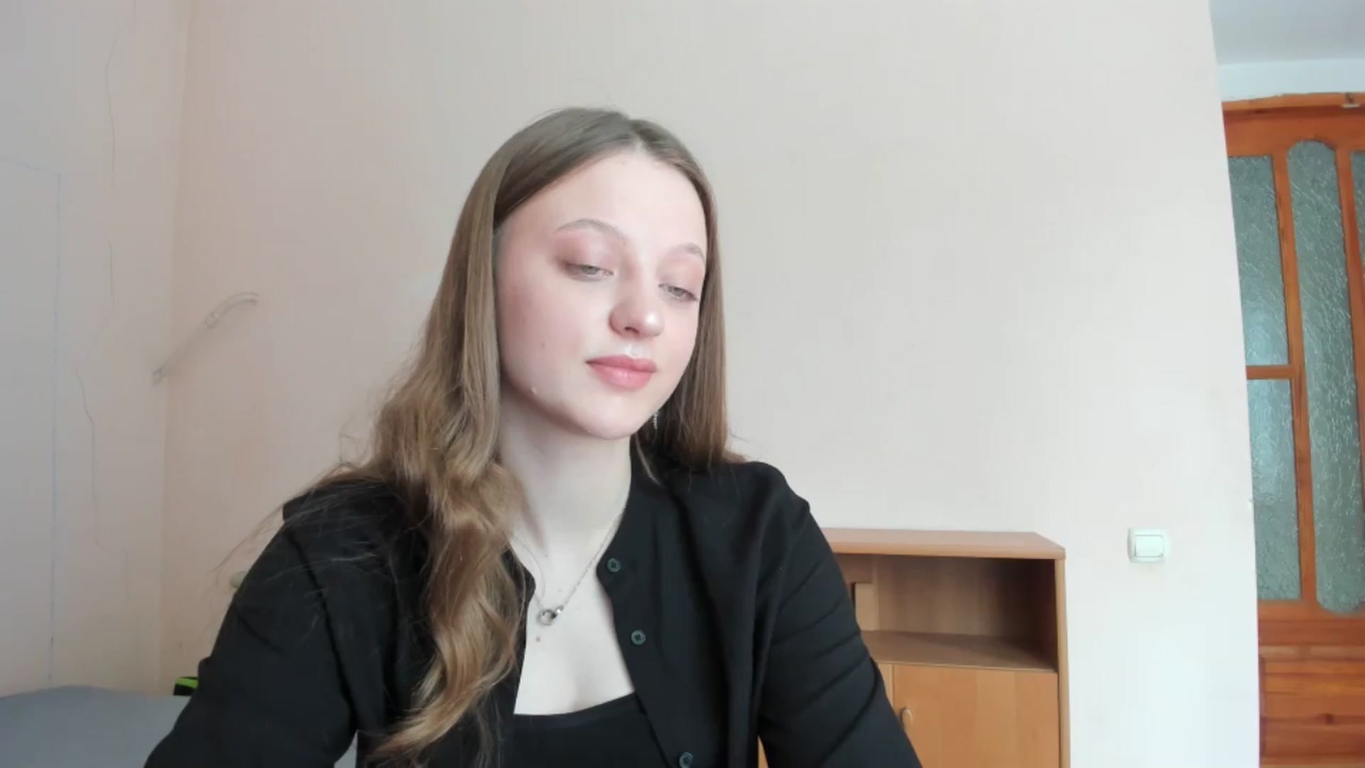 Gallery image thumbnail from Evalimi's myfreecams stream on, 06/15/2025, 10:32 image 6 of 20