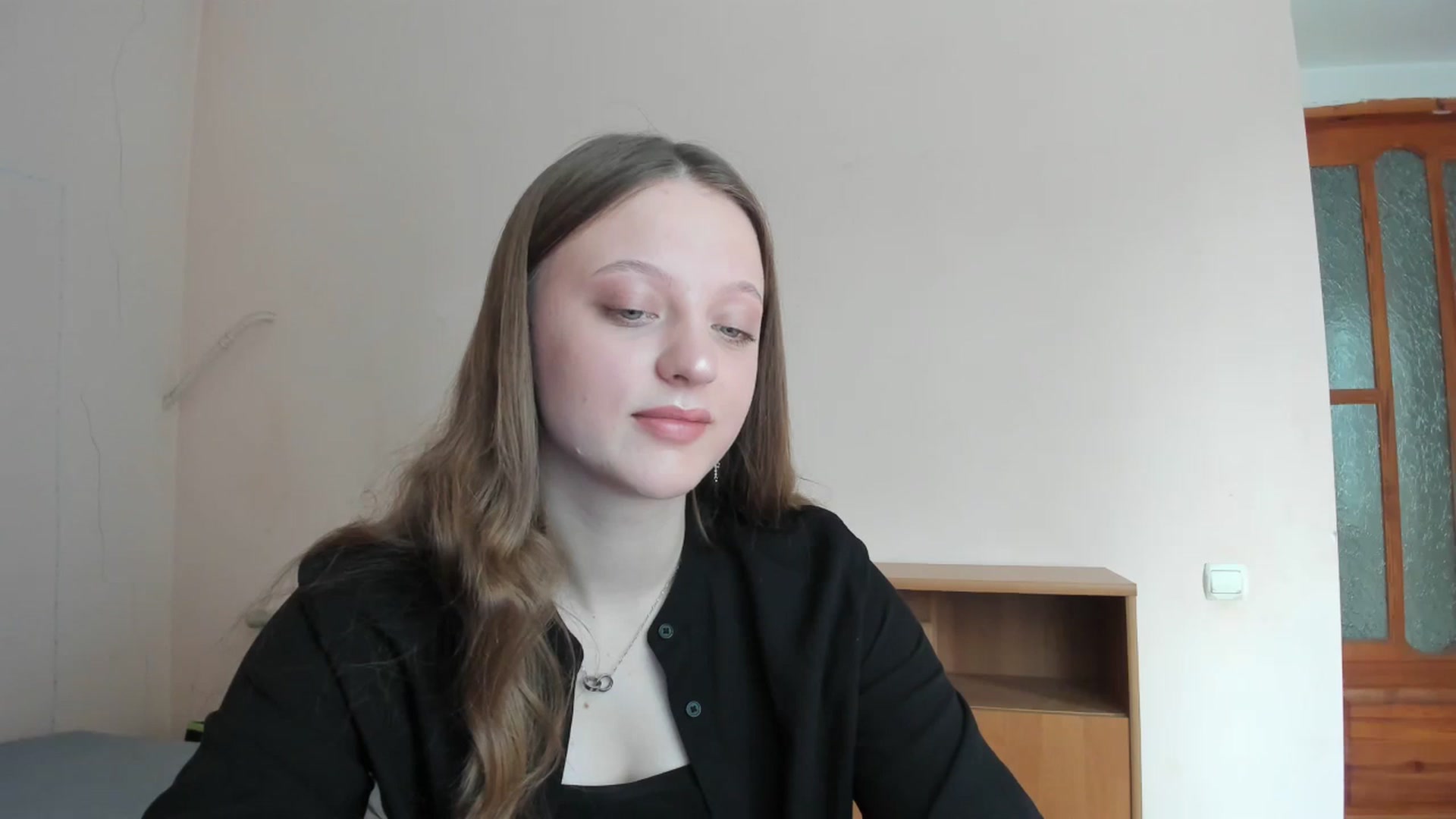Gallery image thumbnail from Evalimi's myfreecams stream on, 06/15/2025, 10:32 image 19 of 20