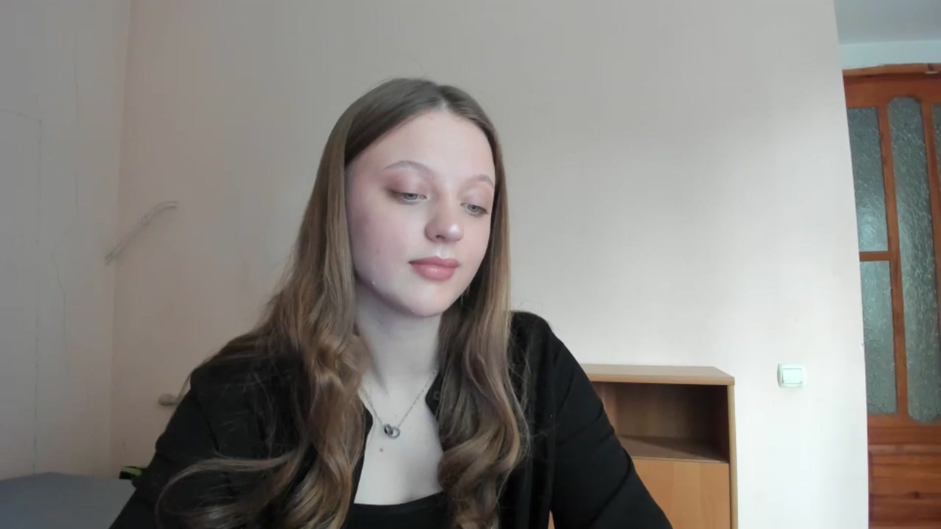Gallery image thumbnail from Evalimi's myfreecams stream on, 06/15/2025, 10:47 image 6 of 20