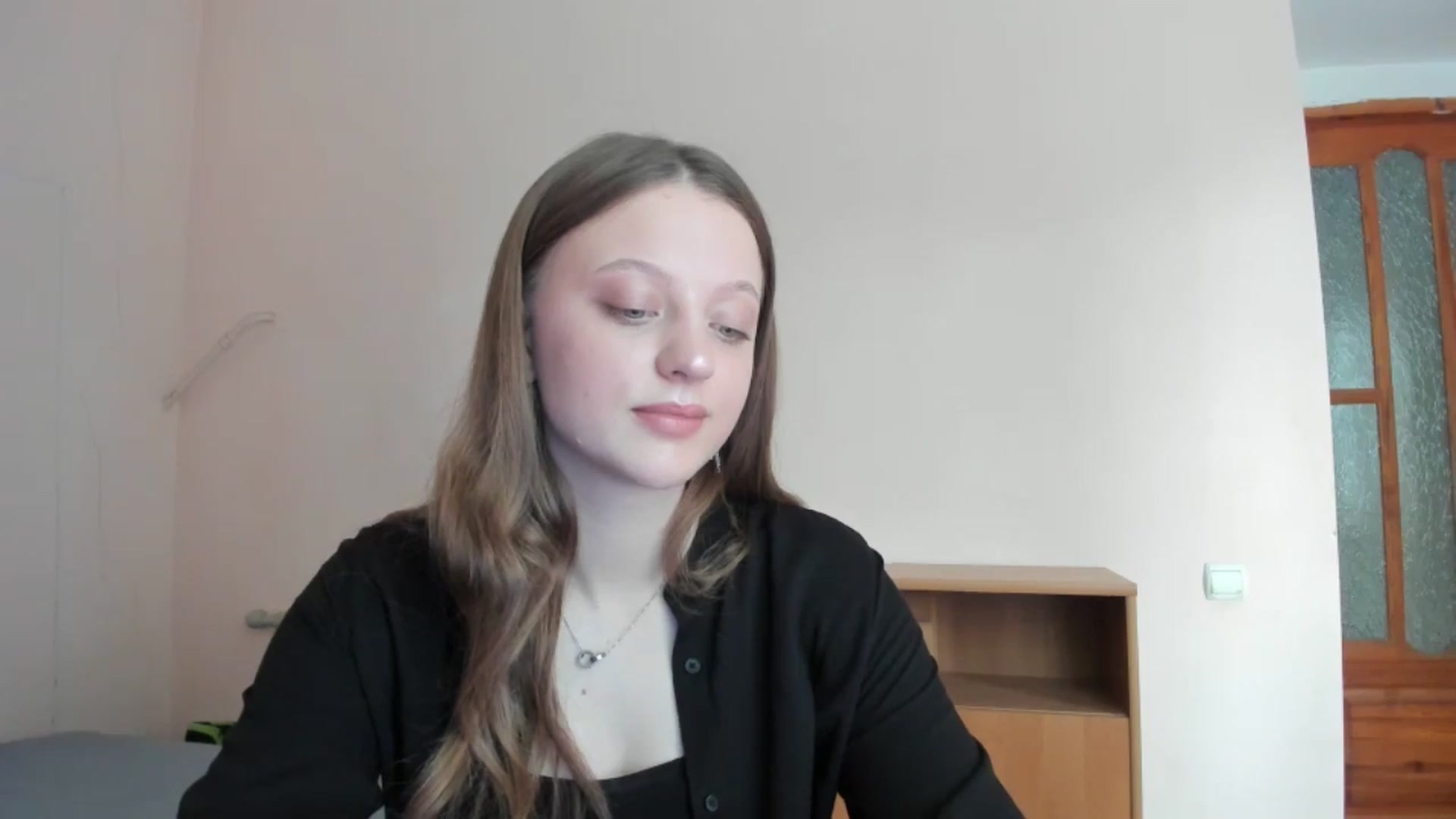 Gallery image thumbnail from Evalimi's myfreecams stream on, 06/15/2025, 11:20 image 7 of 20