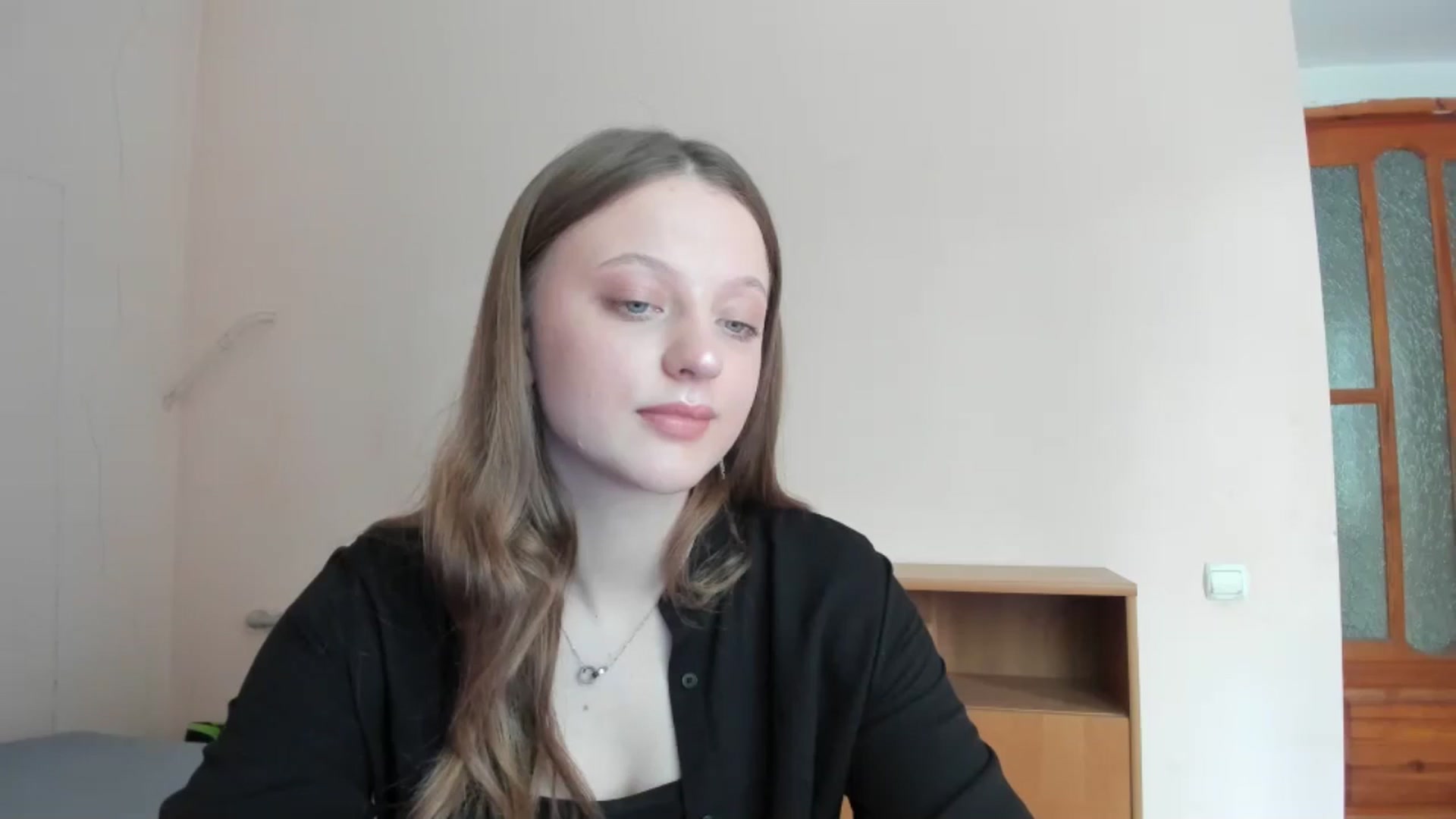 Gallery image thumbnail from Evalimi's myfreecams stream on, 06/15/2025, 11:20 image 14 of 20