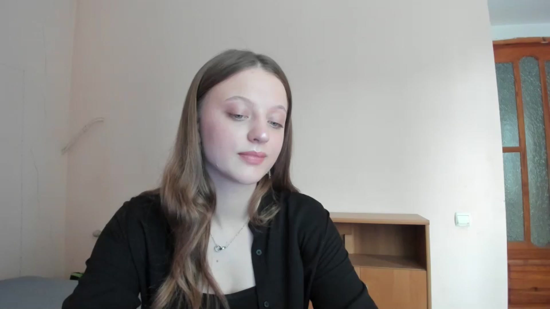 Gallery image thumbnail from Evalimi's myfreecams stream on, 06/15/2025, 11:20 image 6 of 20