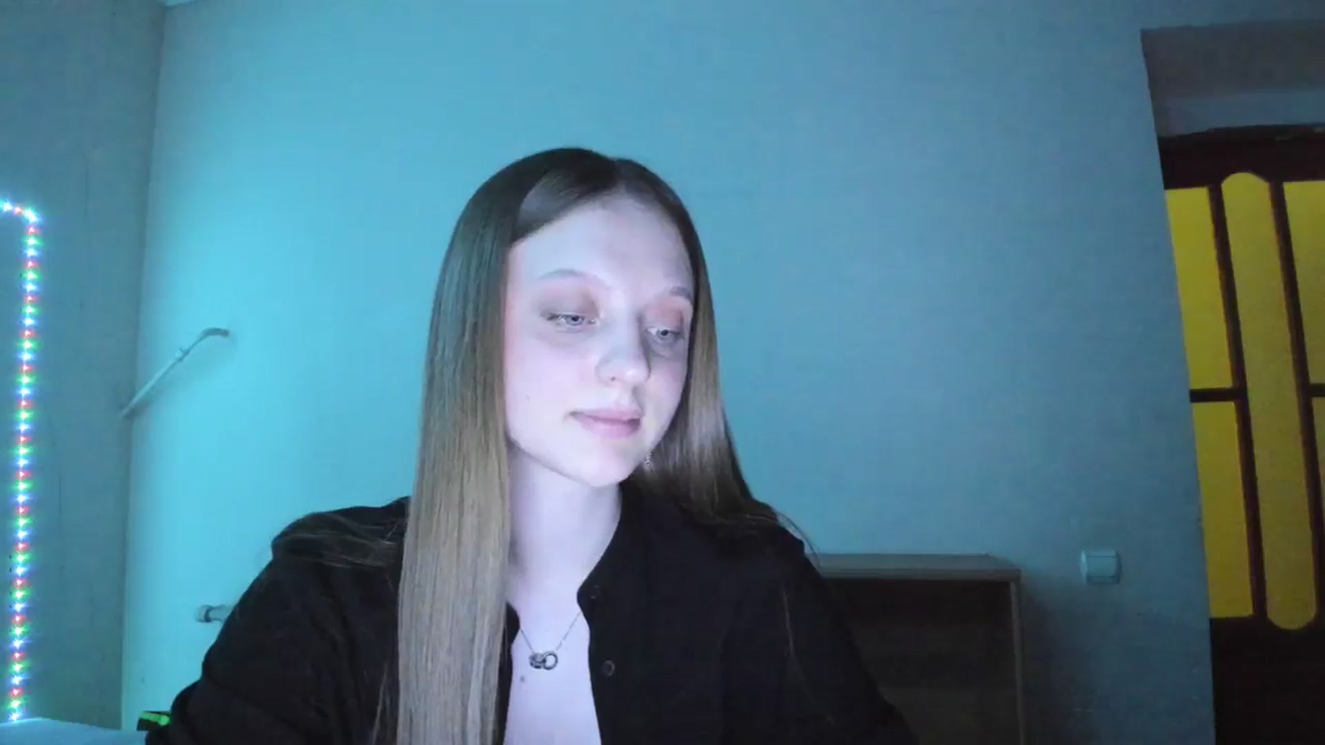 Gallery image thumbnail from Evalimi's myfreecams stream on, 06/16/2025, 20:00 image 20 of 20