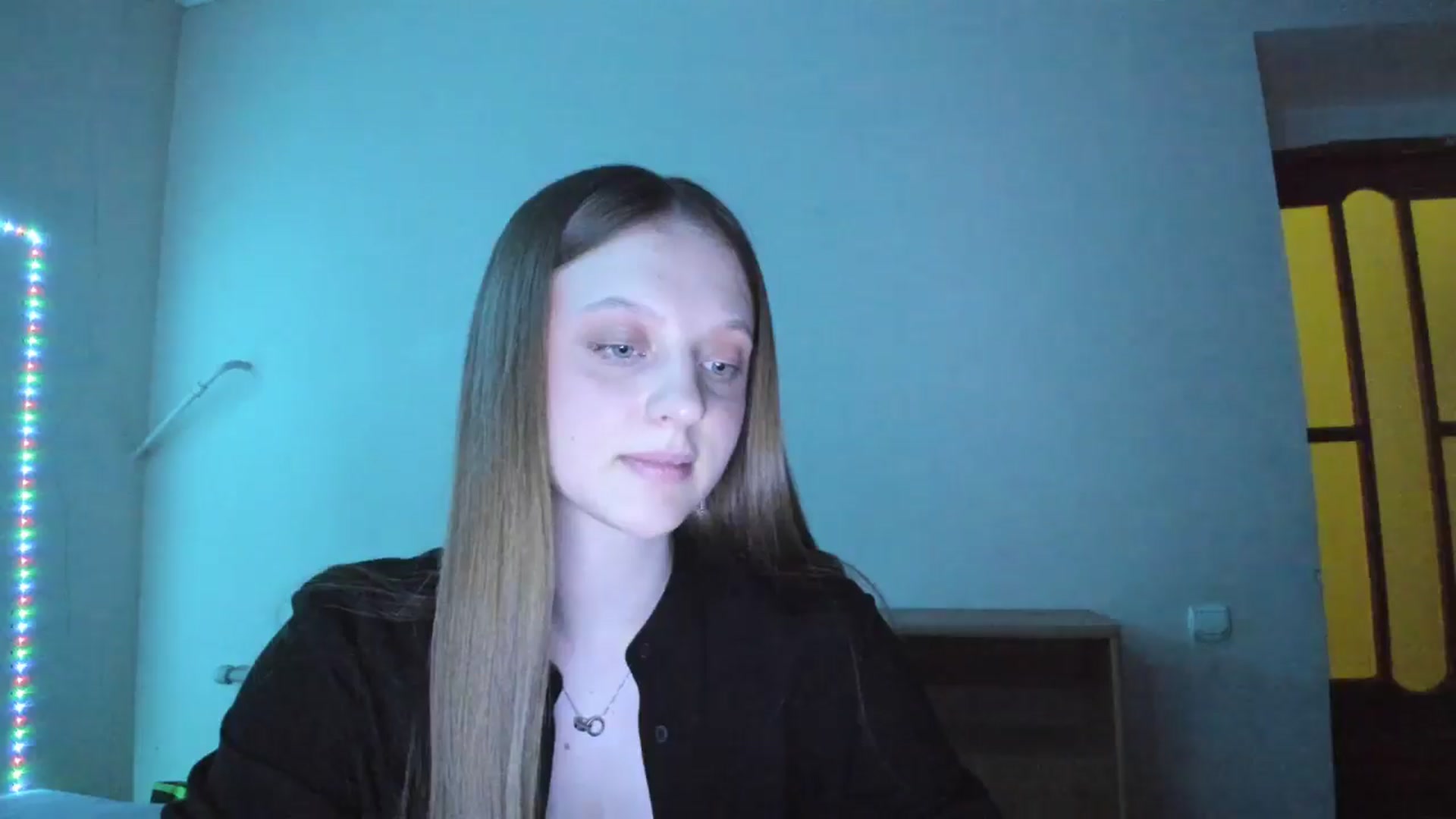 Gallery image thumbnail from Evalimi's myfreecams stream on, 06/16/2025, 20:00 image 14 of 20
