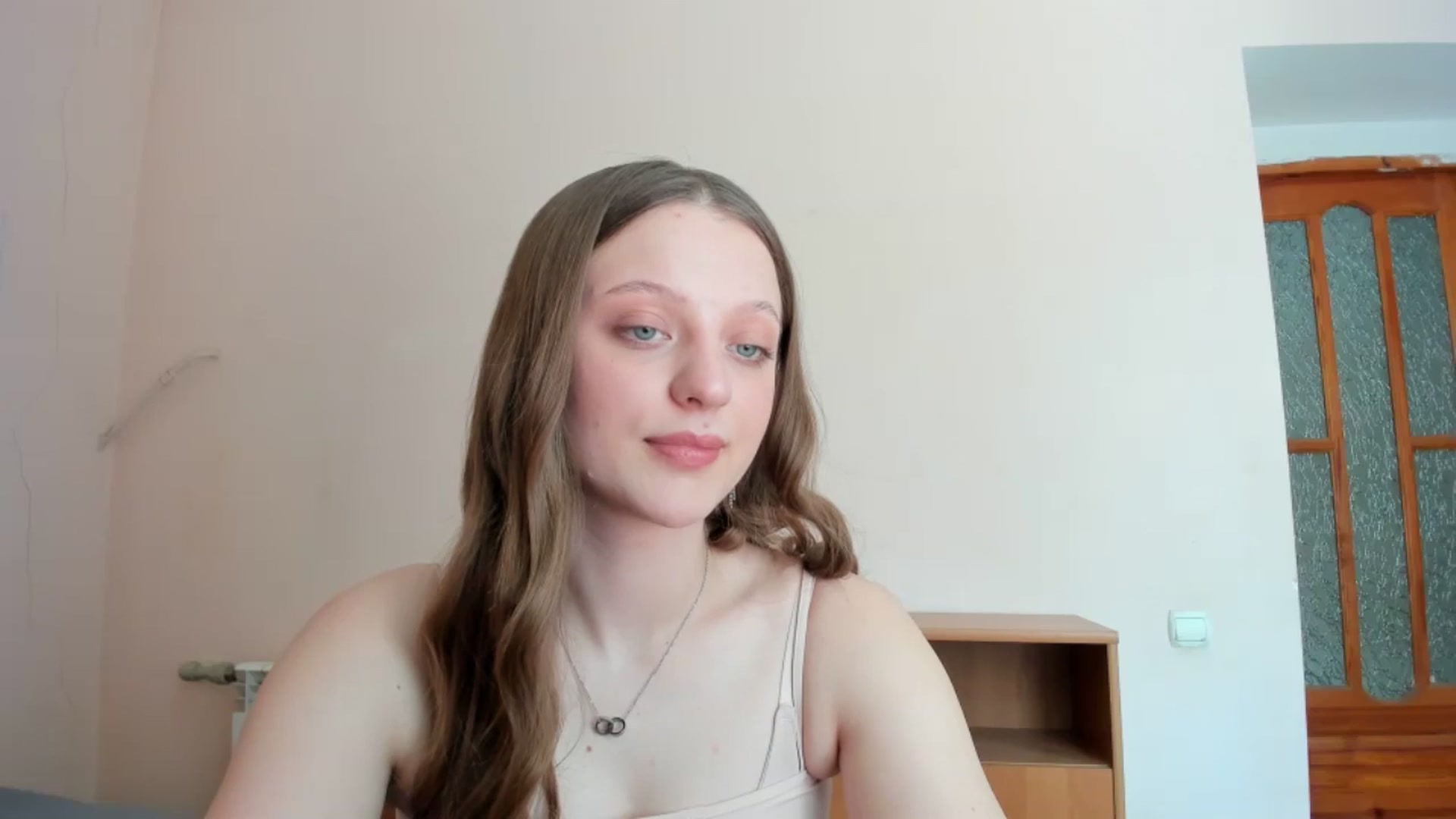 Gallery image thumbnail from Evalimi's myfreecams stream on, 06/20/2025, 10:23 image 15 of 20