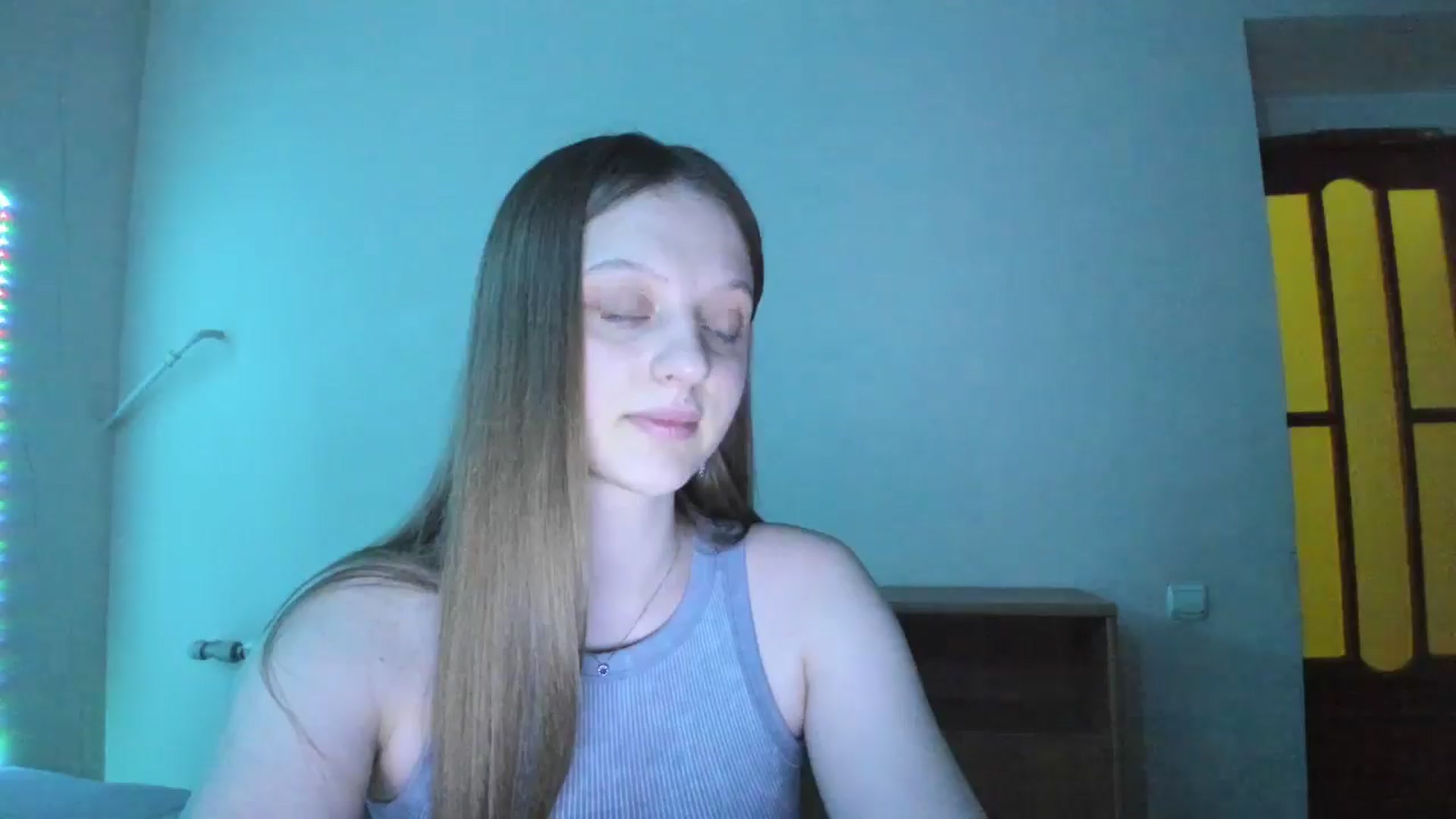 Gallery image thumbnail from Evalimi's myfreecams stream on, 06/20/2025, 20:55 image 11 of 20