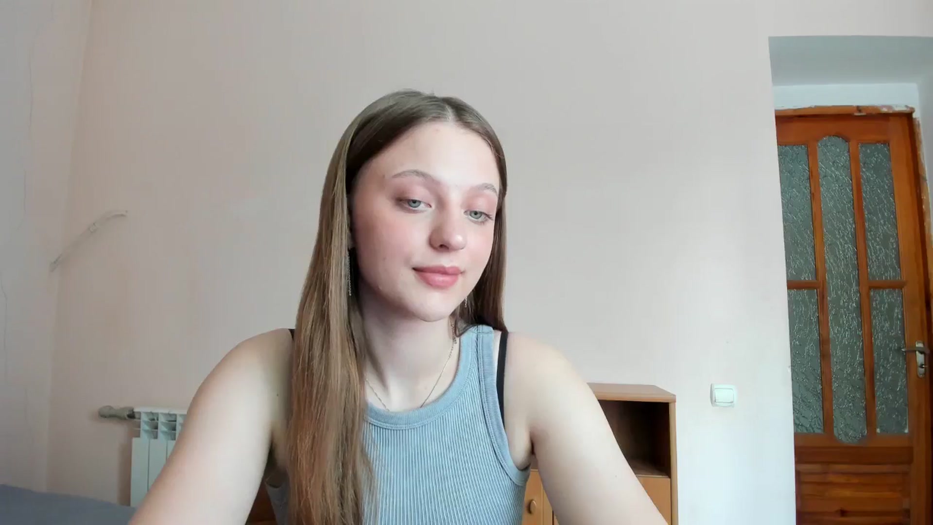 Gallery image thumbnail from Evalimi's myfreecams stream on, 06/21/2025, 13:56 image 2 of 20