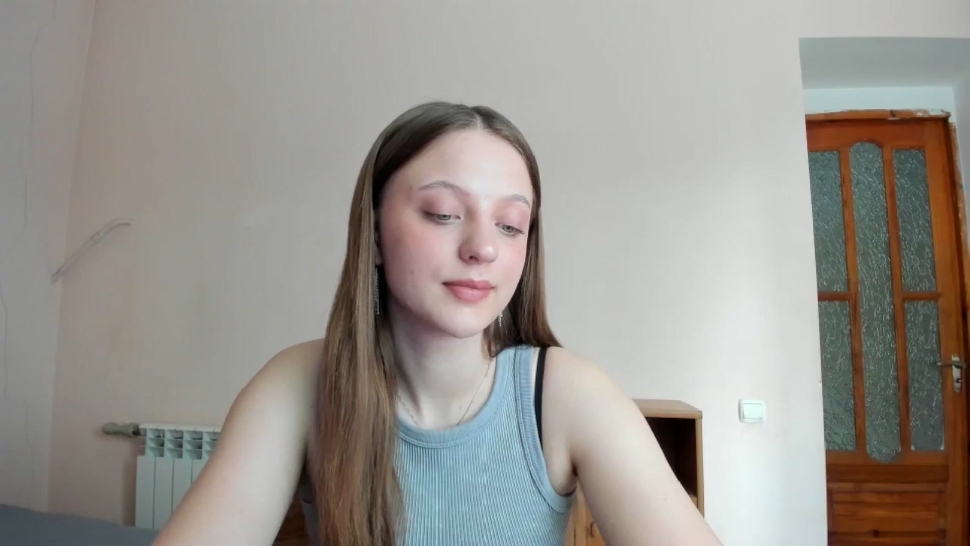 Gallery image thumbnail from Evalimi's myfreecams stream on, 06/21/2025, 13:56 image 12 of 20