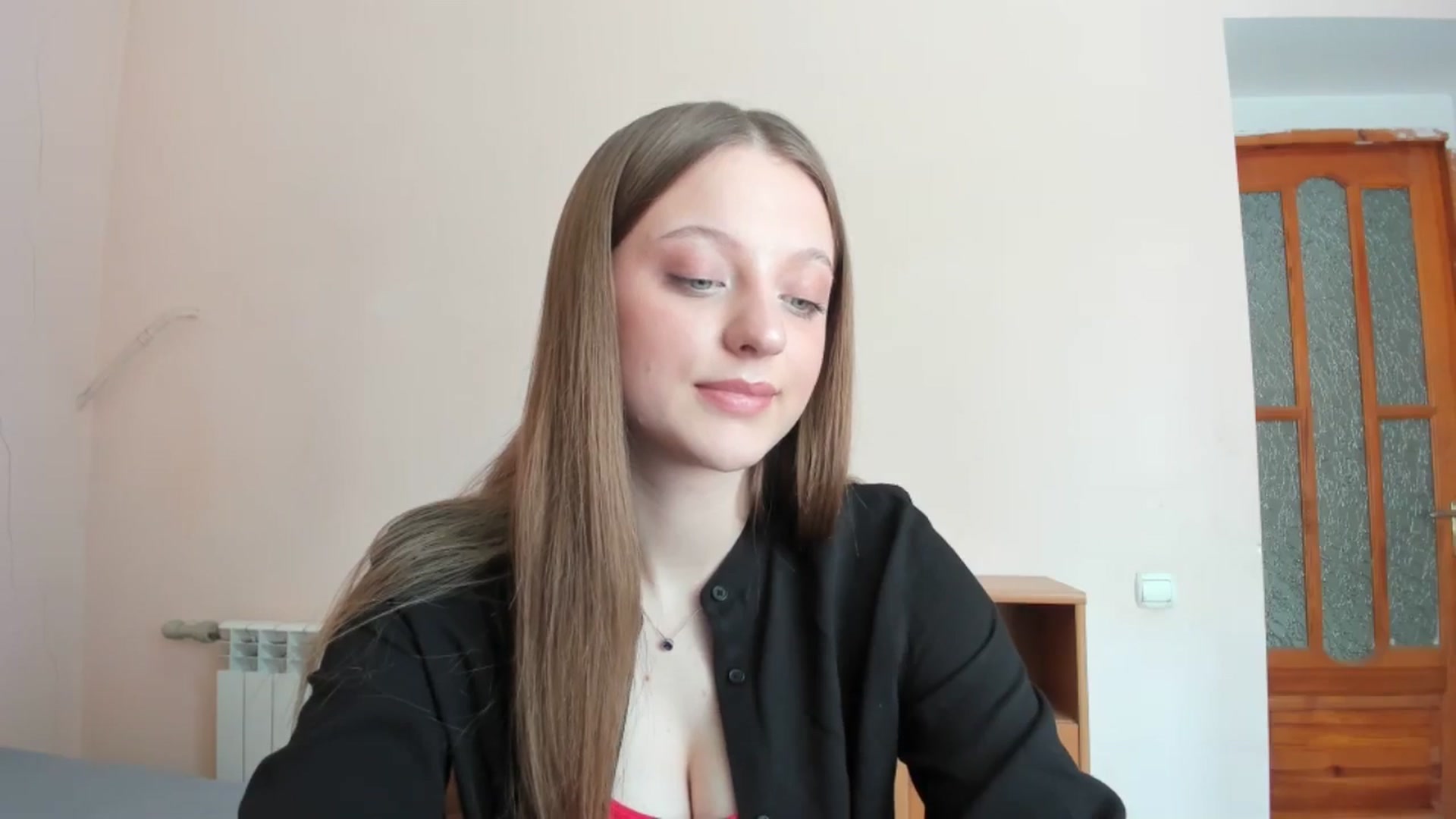 Gallery image thumbnail from Evalimi's myfreecams stream on, 06/22/2025, 11:41 image 15 of 20