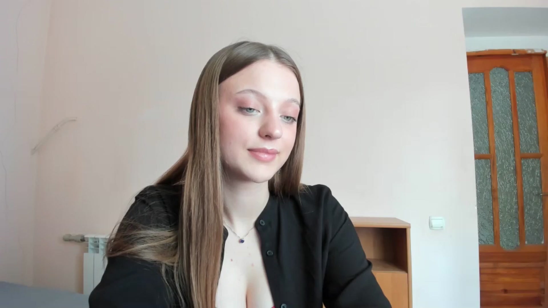 Gallery image thumbnail from Evalimi's myfreecams stream on, 06/22/2025, 13:11 image 13 of 20