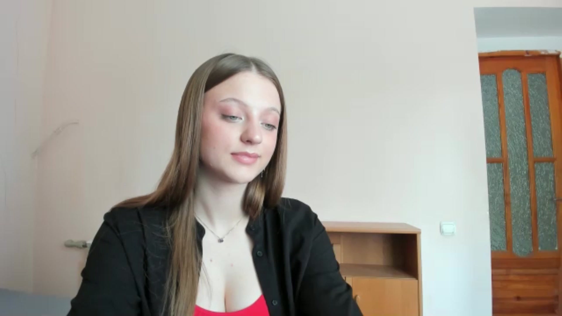 Gallery image thumbnail from Evalimi's myfreecams stream on, 06/22/2025, 13:11 image 19 of 20