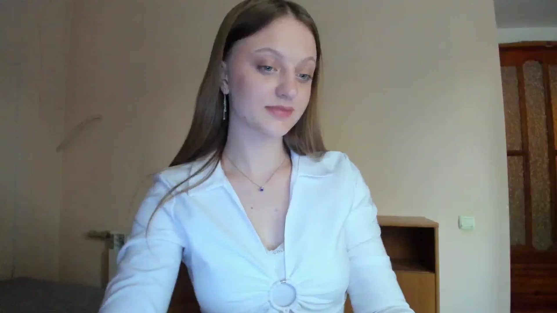 Gallery image thumbnail from Evalimi's myfreecams stream on, 06/23/2025, 18:09 image 12 of 20