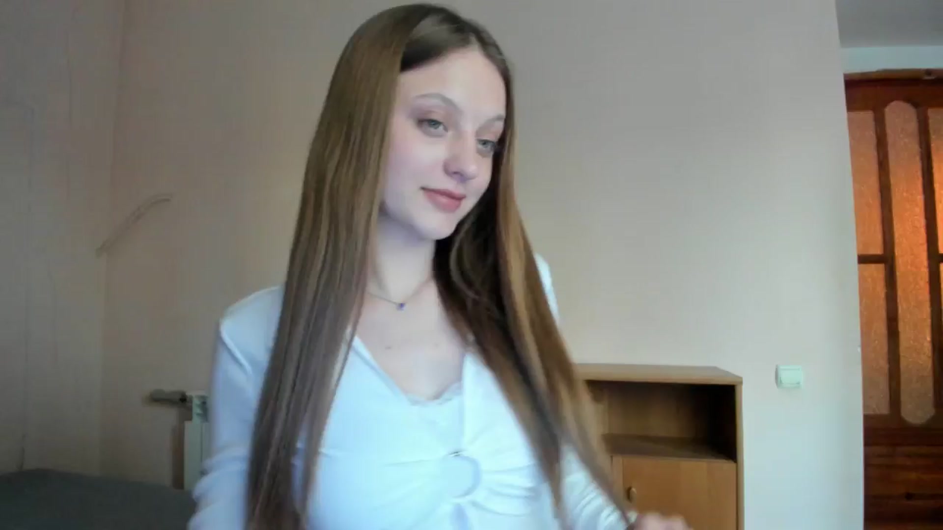 Gallery image thumbnail from Evalimi's myfreecams stream on, 06/23/2025, 18:09 image 9 of 20