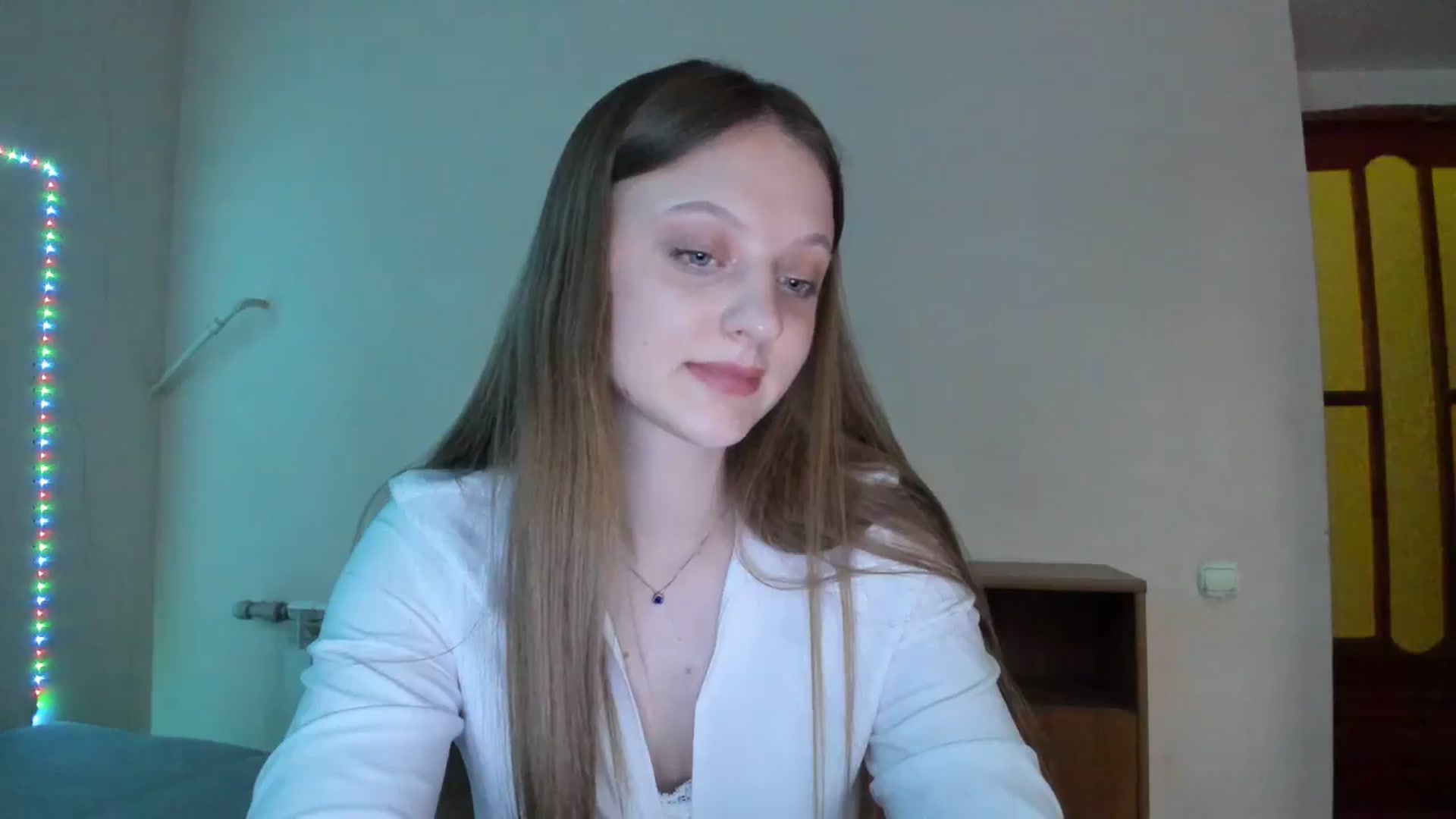 Gallery image thumbnail from Evalimi's myfreecams stream on, 06/23/2025, 18:09 image 18 of 20