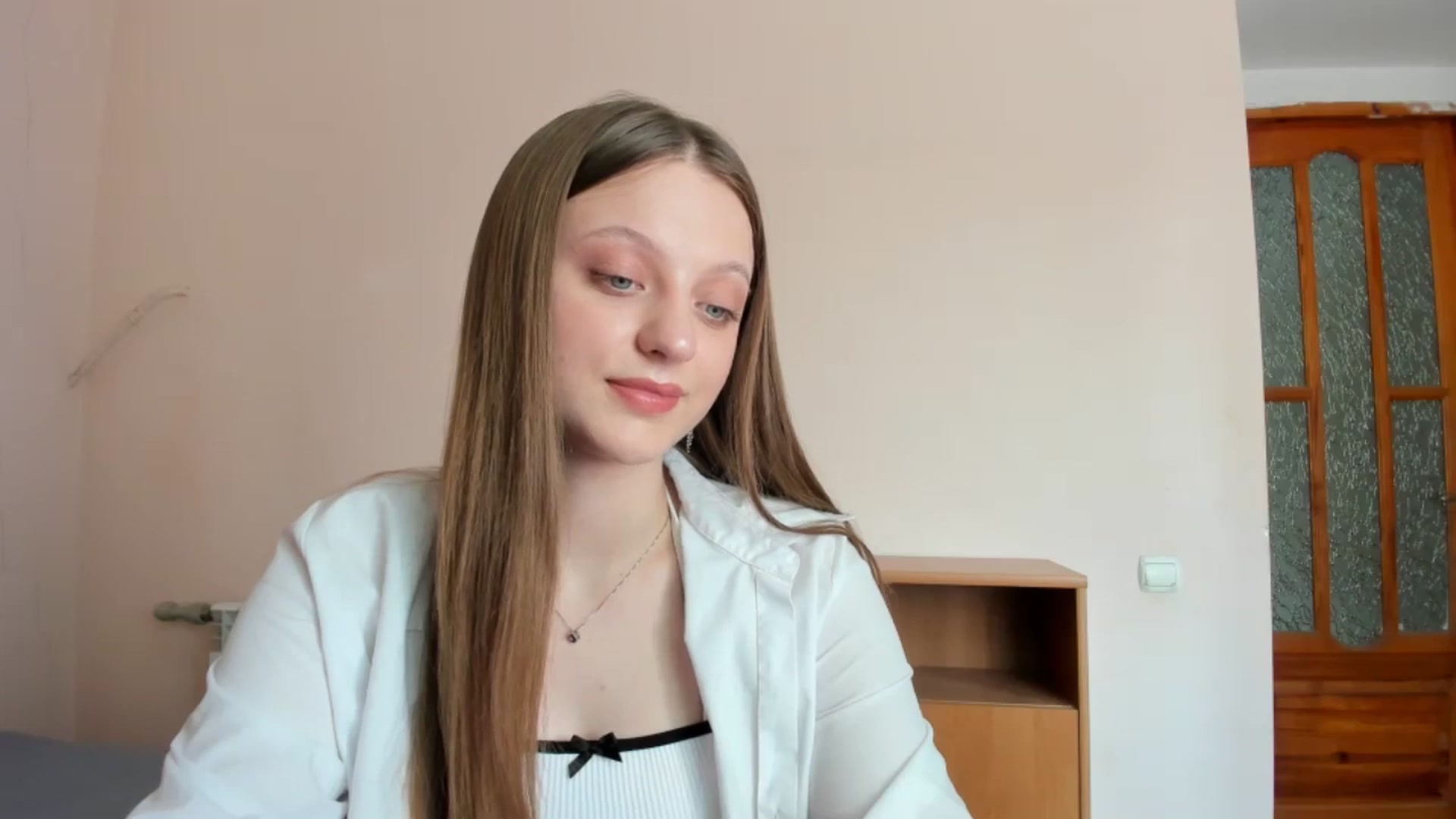 Gallery image thumbnail from Evalimi's myfreecams stream on, 06/25/2025, 12:54 image 13 of 20