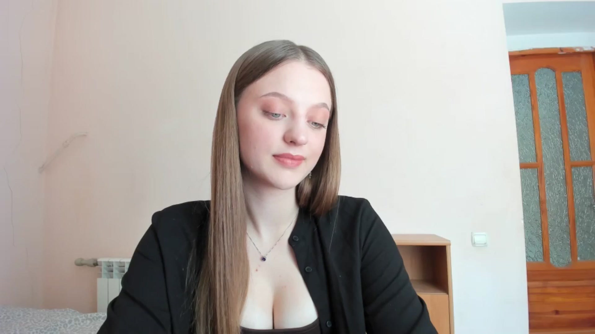 Gallery image thumbnail from Evalimi's myfreecams stream on, 07/01/2025, 11:01 image 3 of 20