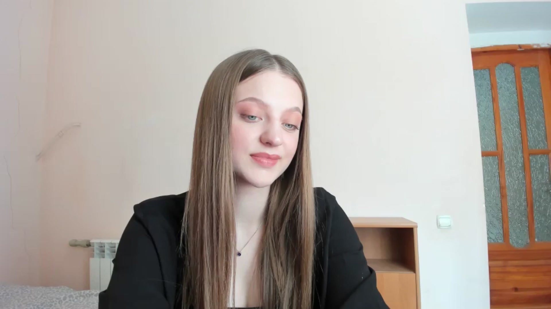 Gallery image thumbnail from Evalimi's myfreecams stream on, 07/01/2025, 11:23 image 20 of 20