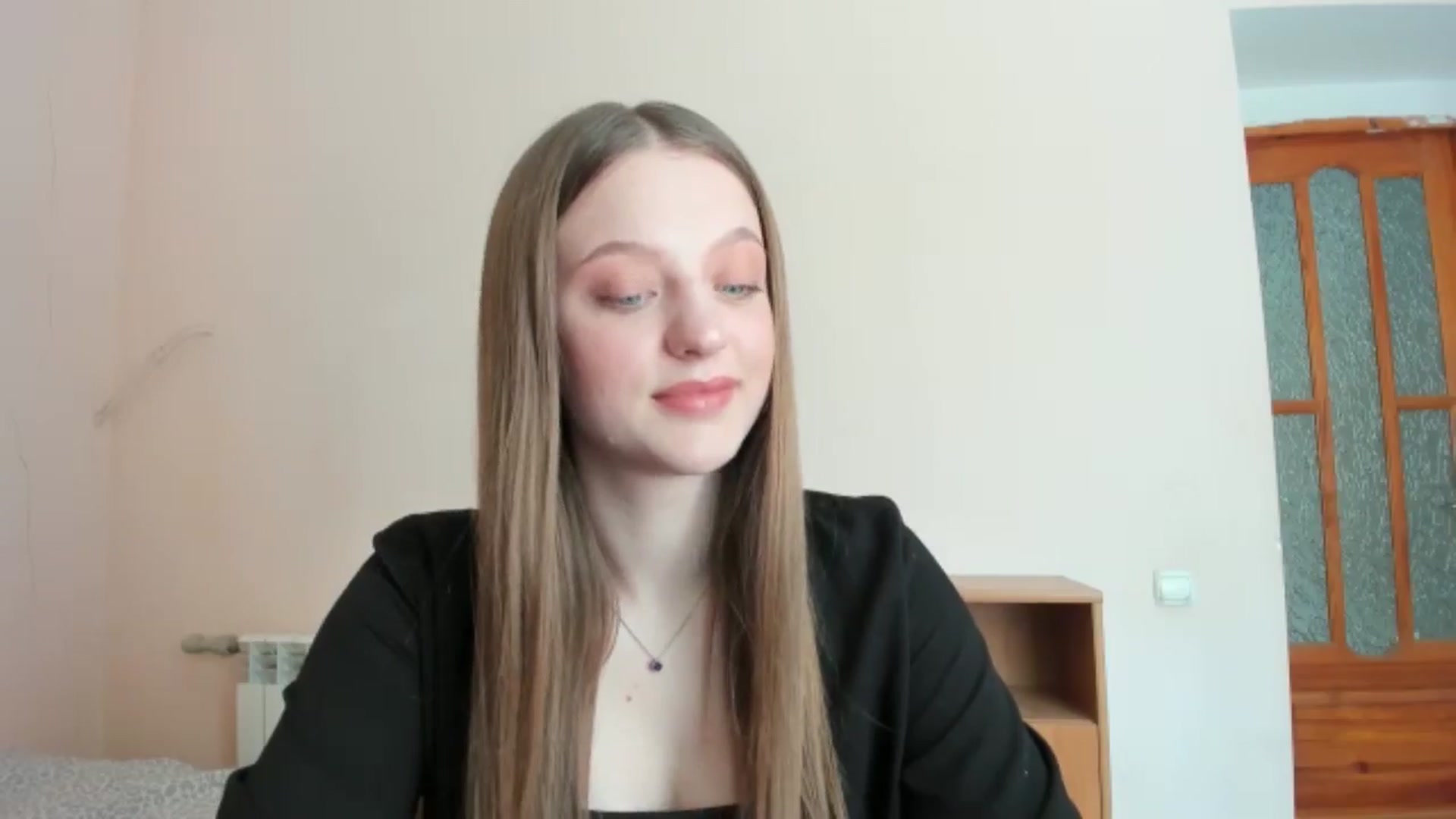 Gallery image thumbnail from Evalimi's myfreecams stream on, 07/01/2025, 11:23 image 14 of 20