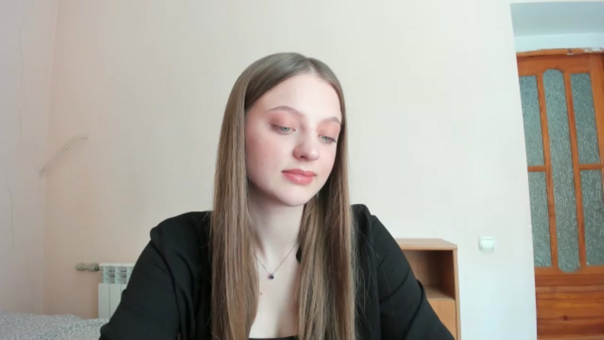 Gallery image thumbnail from Evalimi's myfreecams stream on, 07/01/2025, 11:23 image 1 of 20