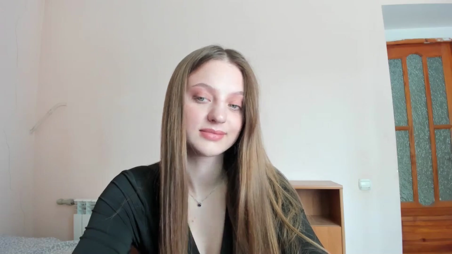 Gallery image thumbnail from Evalimi's myfreecams stream on, 07/01/2025, 13:00 image 20 of 20