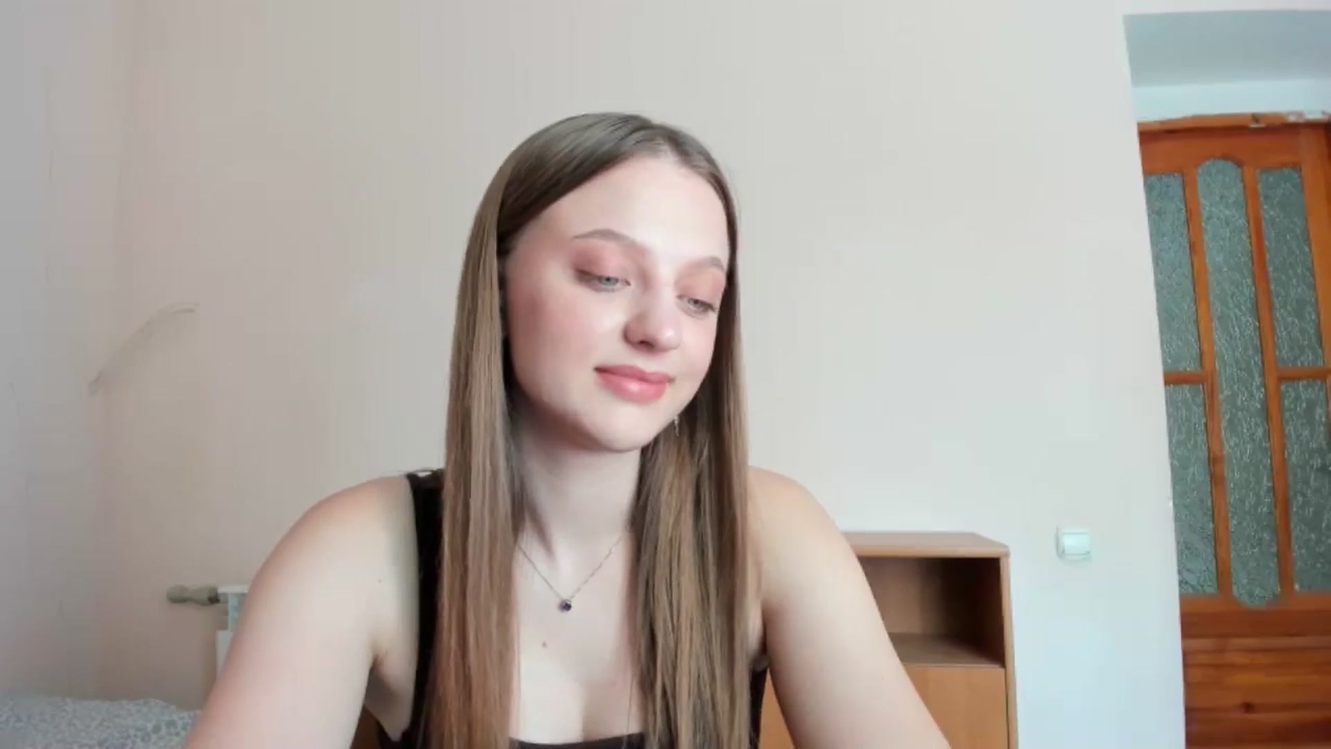 Gallery image thumbnail from Evalimi's myfreecams stream on, 07/01/2025, 13:00 image 6 of 20