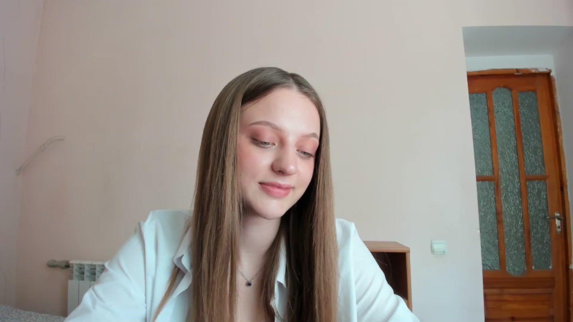 Gallery image thumbnail from Evalimi's myfreecams stream on, 07/03/2025, 11:43 image 14 of 20