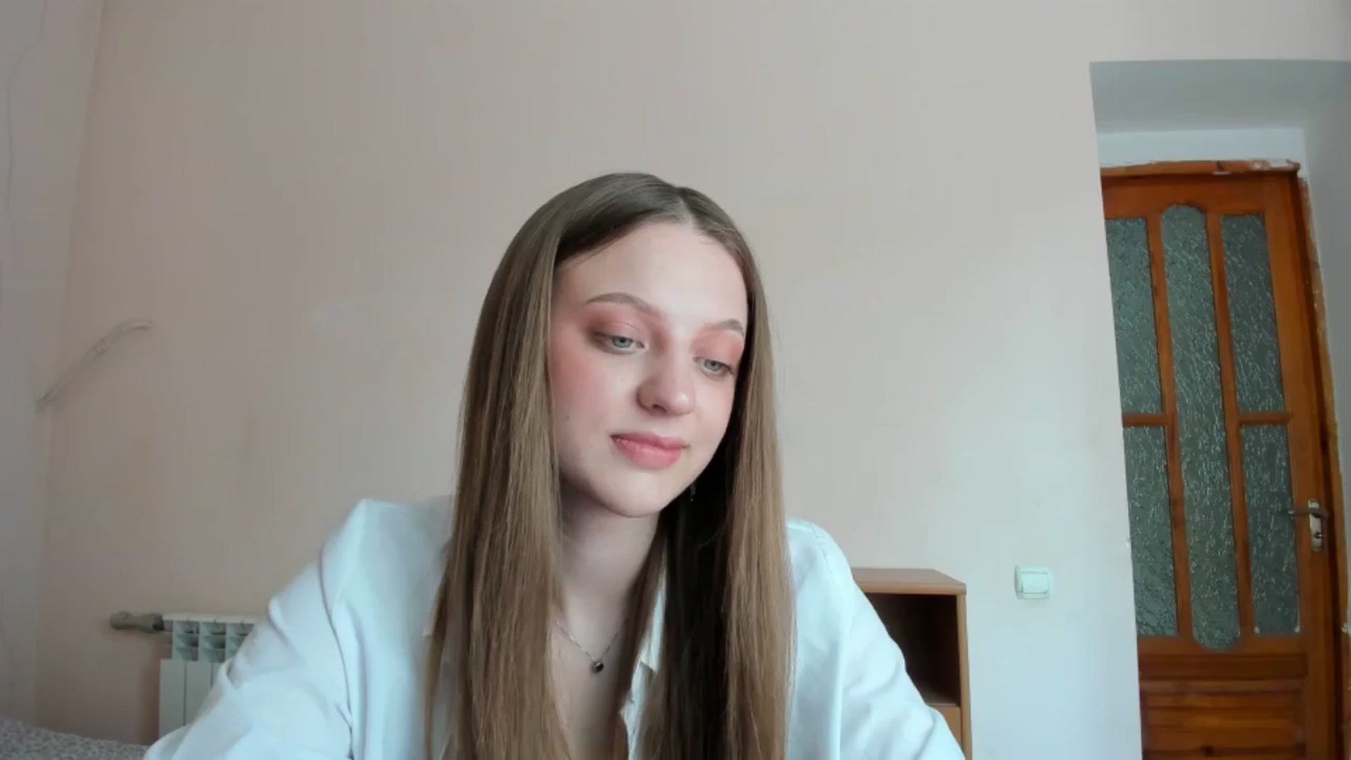 Gallery image thumbnail from Evalimi's myfreecams stream on, 07/03/2025, 11:43 image 4 of 20