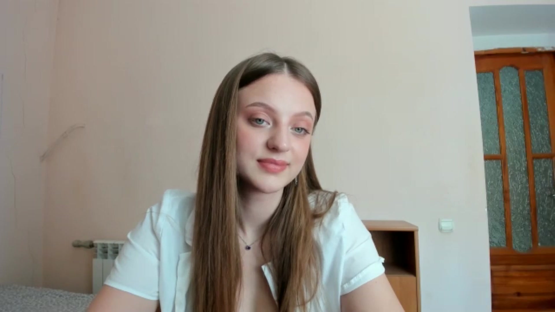 Gallery image thumbnail from Evalimi's myfreecams stream on, 07/04/2025, 11:41 image 2 of 20