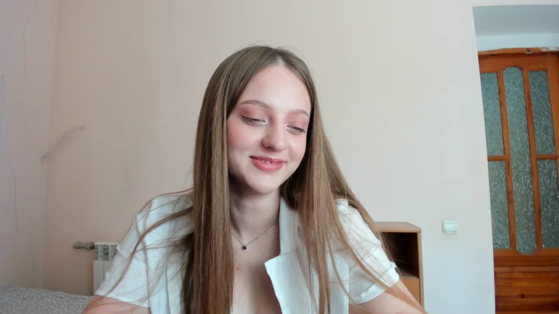 Gallery image thumbnail from Evalimi's myfreecams stream on, 07/04/2025, 11:41 image 13 of 20