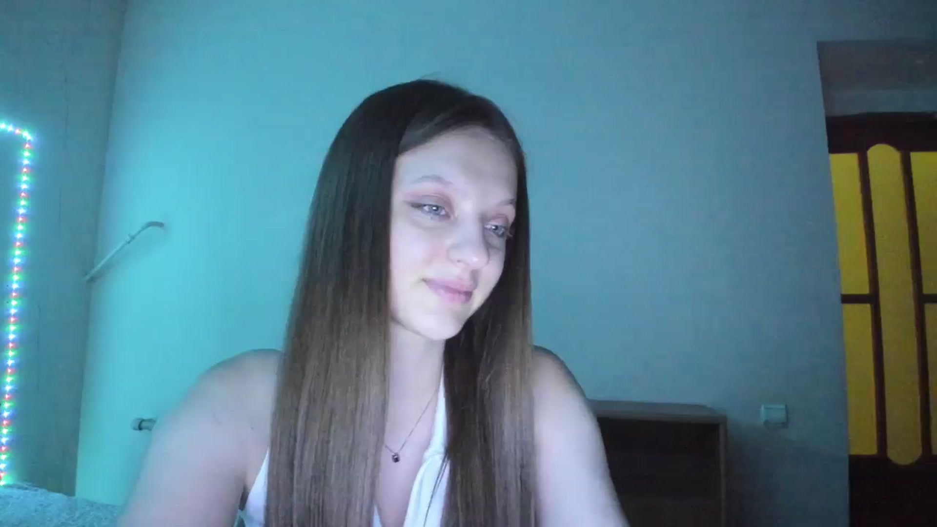Gallery image thumbnail from Evalimi's myfreecams stream on, 07/05/2025, 21:19 image 2 of 20