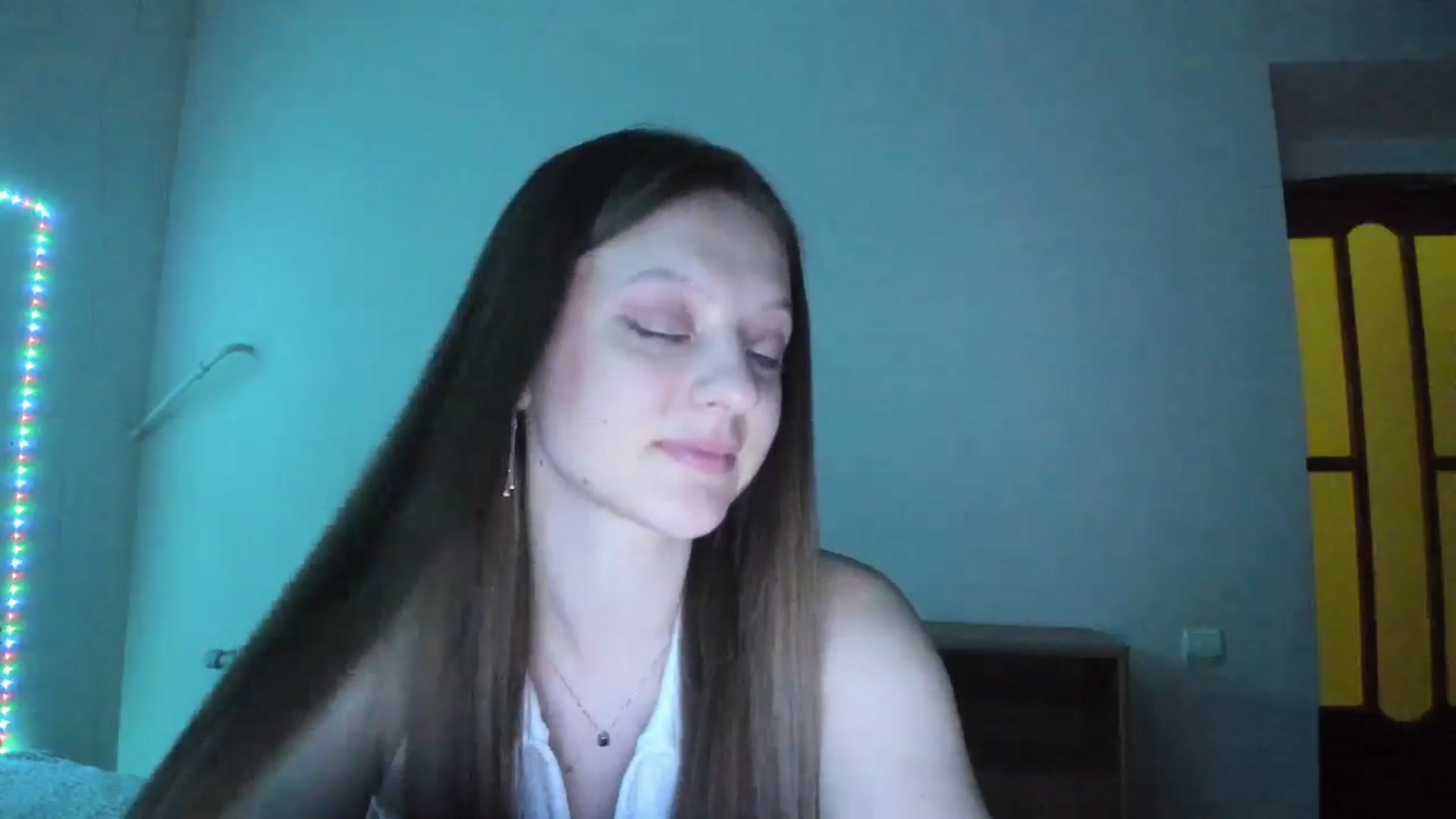 Gallery image thumbnail from Evalimi's myfreecams stream on, 07/05/2025, 21:19 image 3 of 20