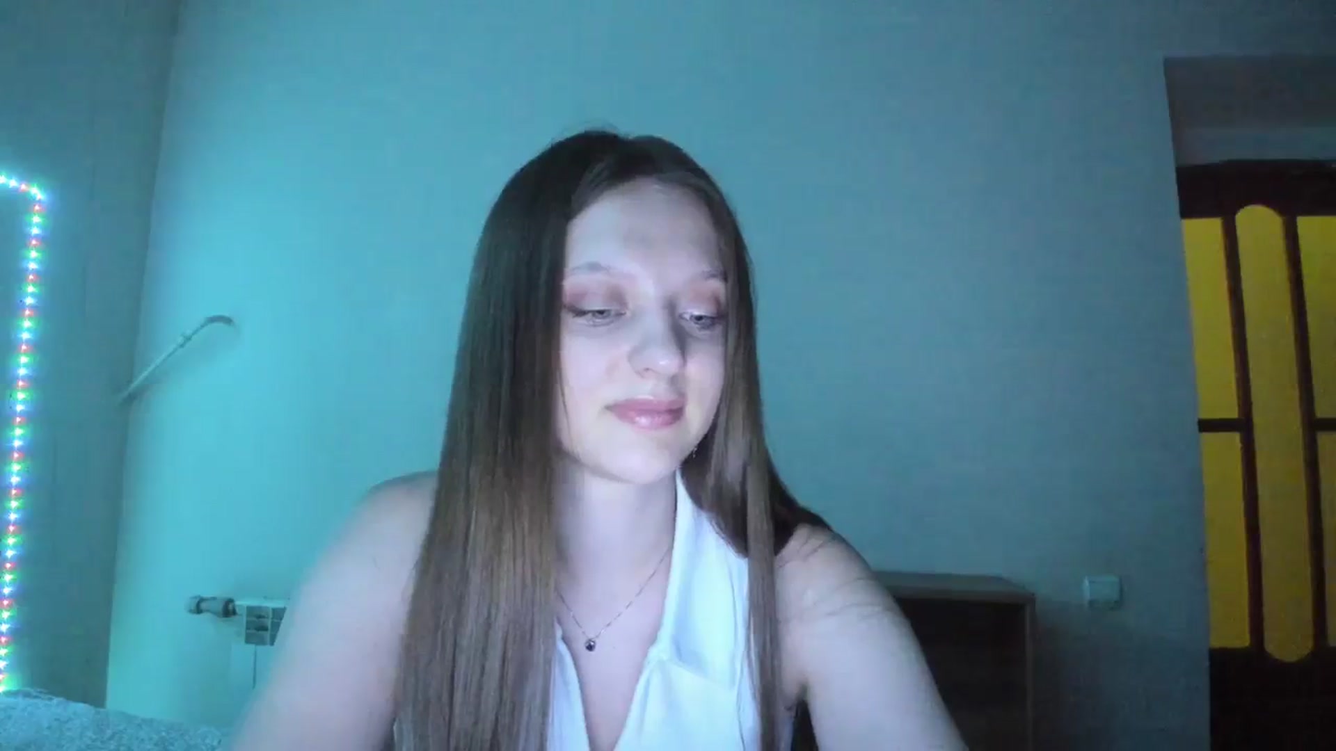 Gallery image thumbnail from Evalimi's myfreecams stream on, 07/05/2025, 21:19 image 14 of 20